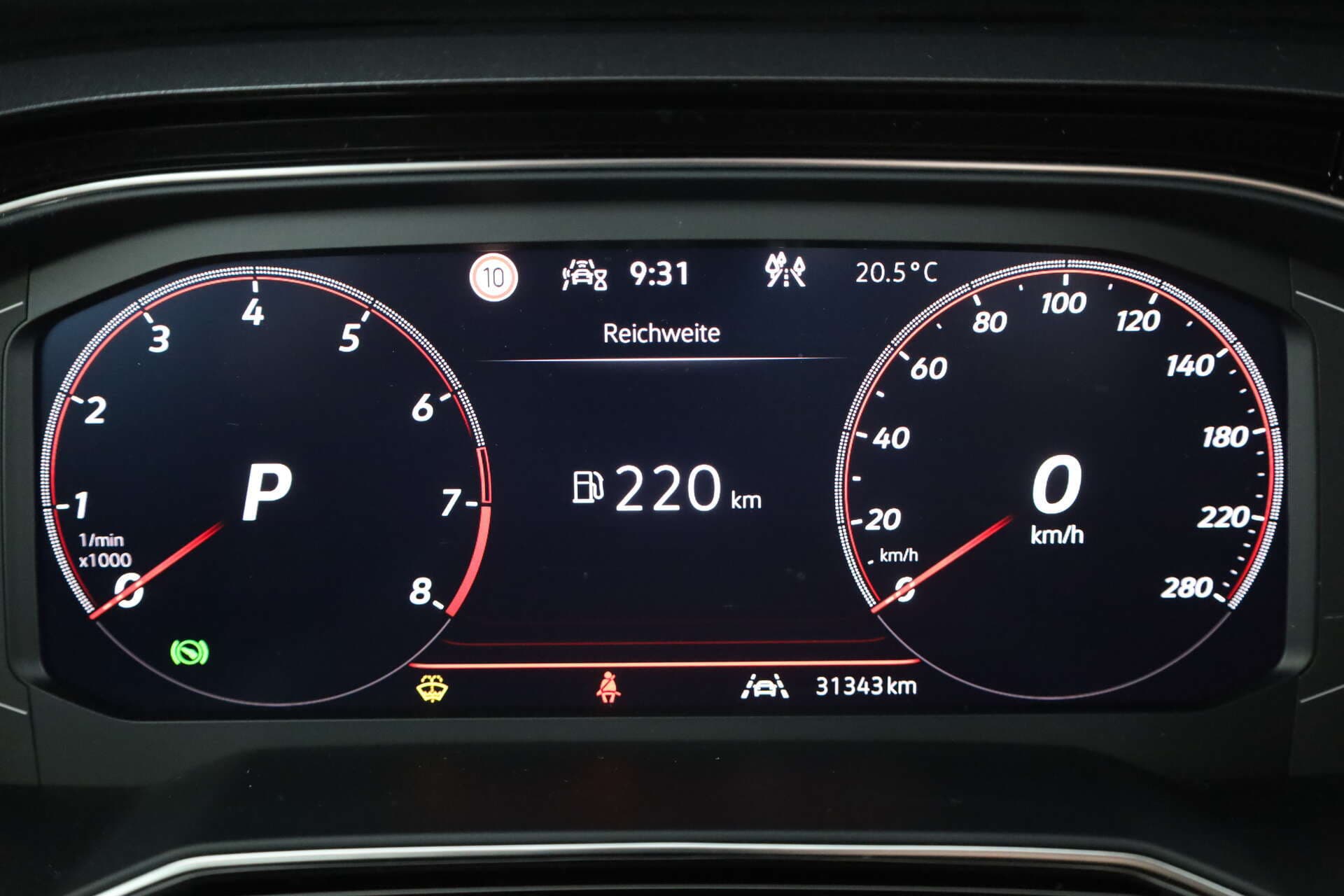 VOLKSWAGEN Polo, photo 14 sur 17