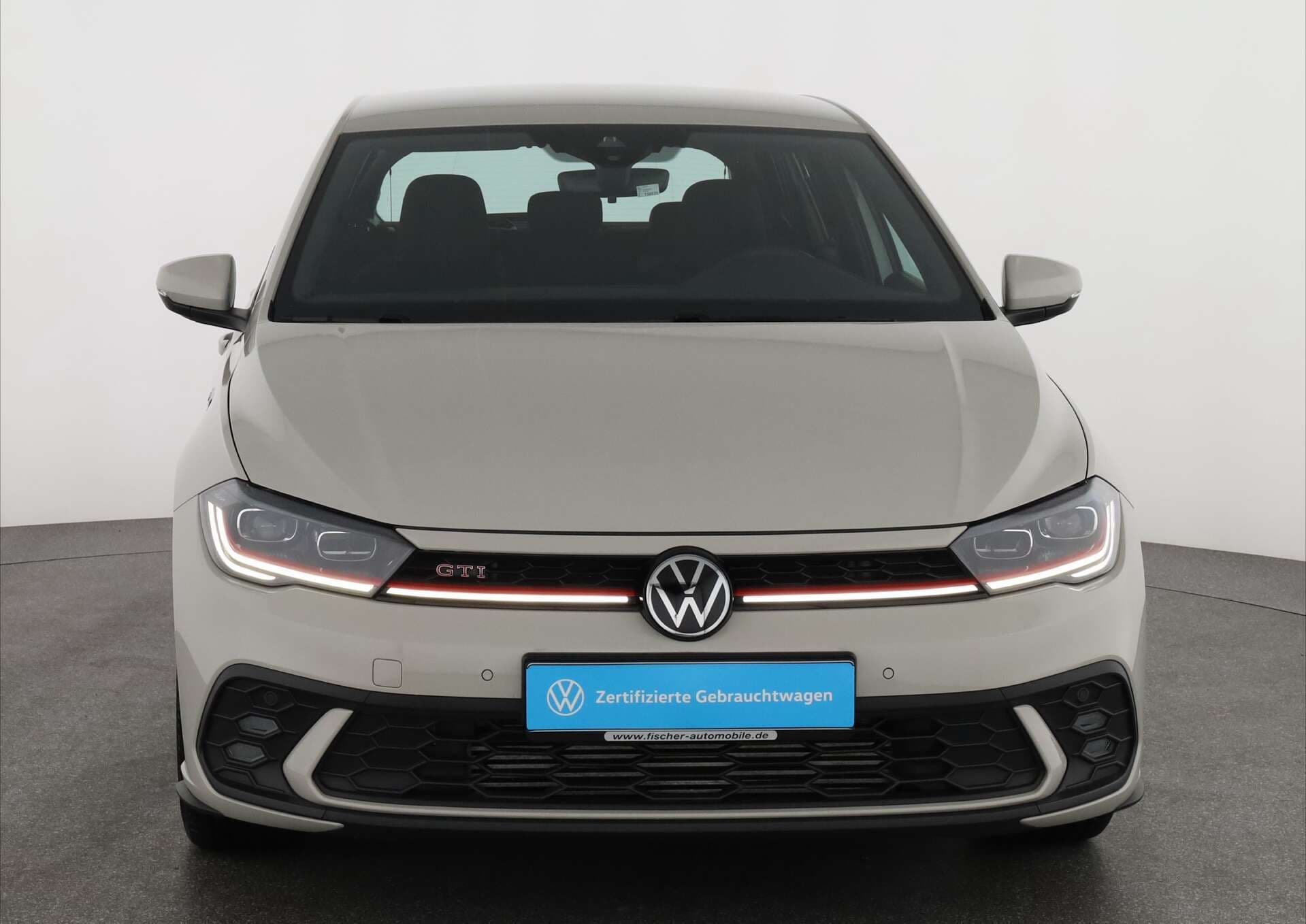 VOLKSWAGEN Polo, photo 2 sur 17