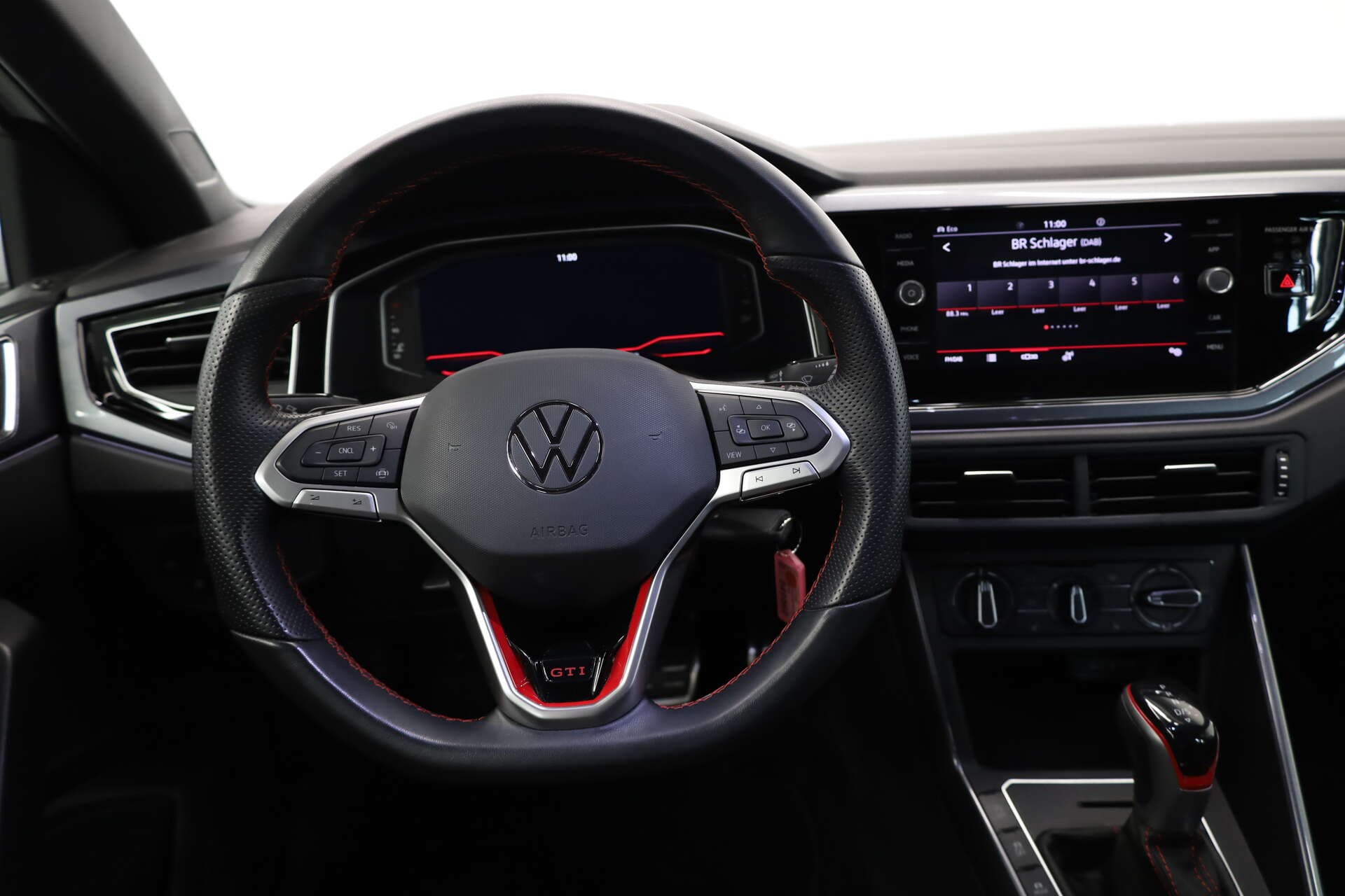 VOLKSWAGEN Polo, photo 7 sur 16