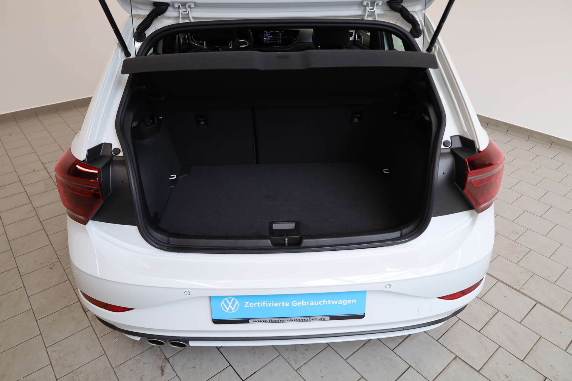 VOLKSWAGEN Polo, photo 15 sur 16