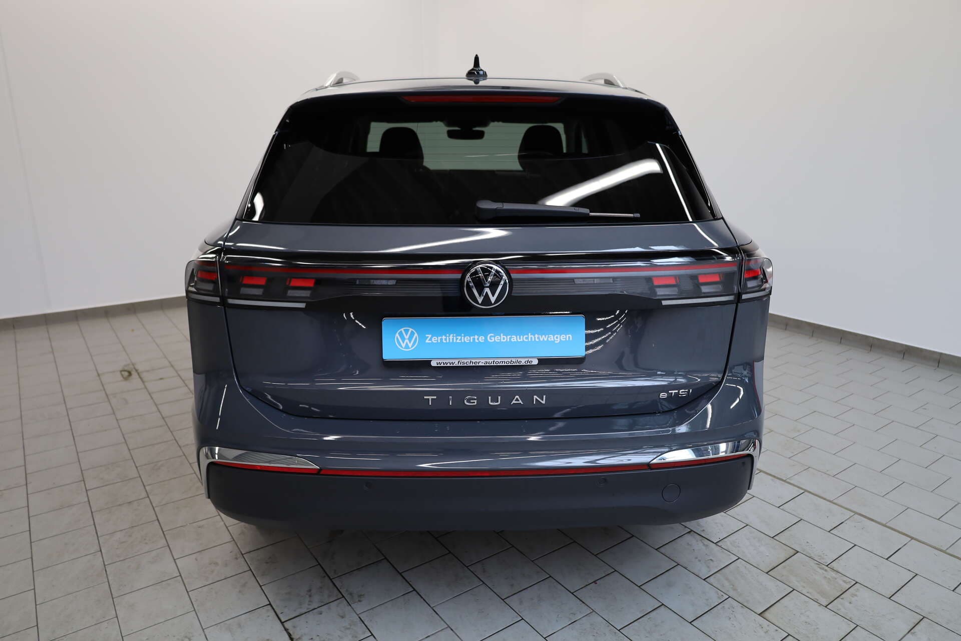 VOLKSWAGEN Tiguan, photo 4 sur 17