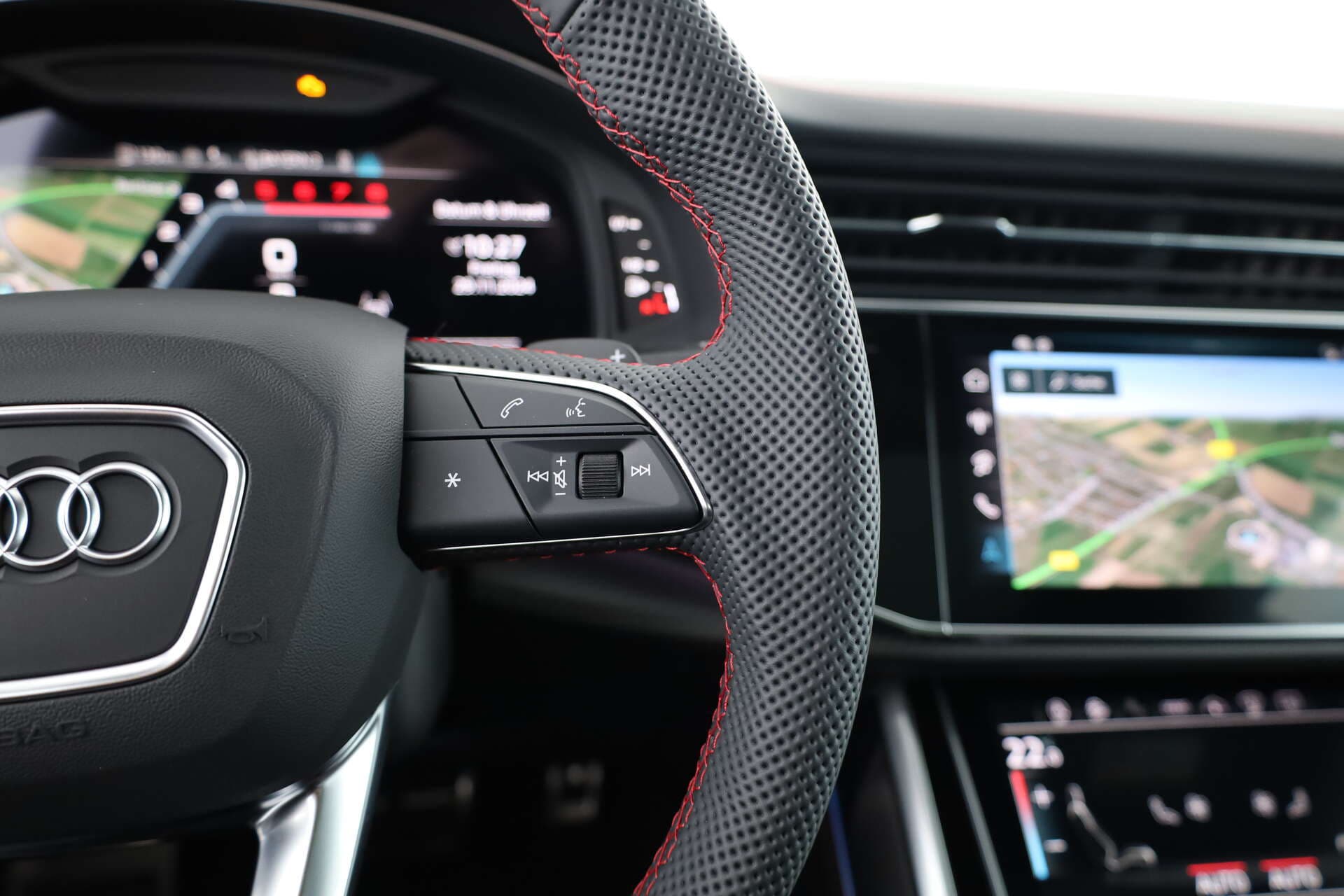 AUDI SQ8, photo 13 sur 17