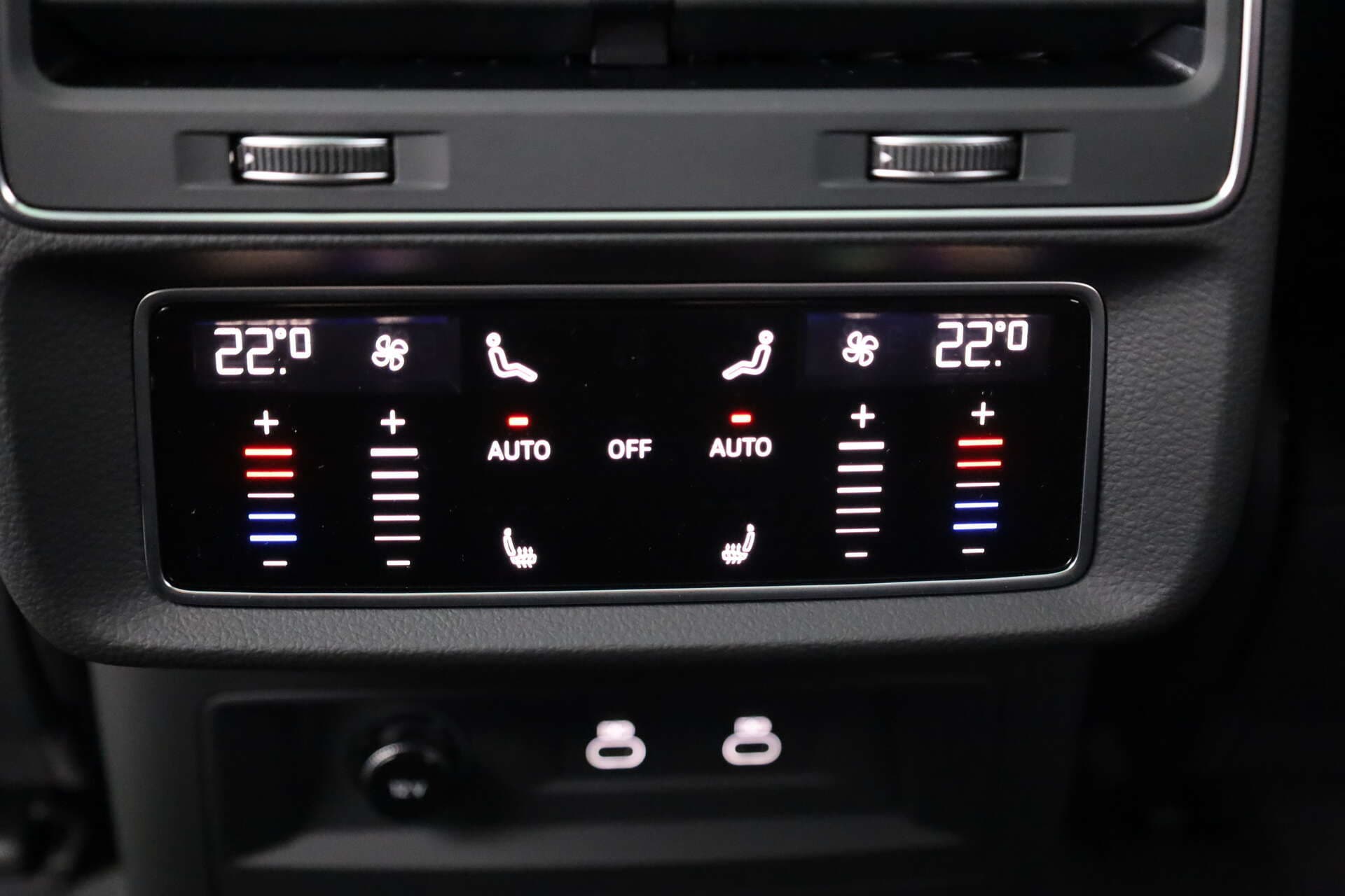 AUDI SQ8, photo 17 sur 17