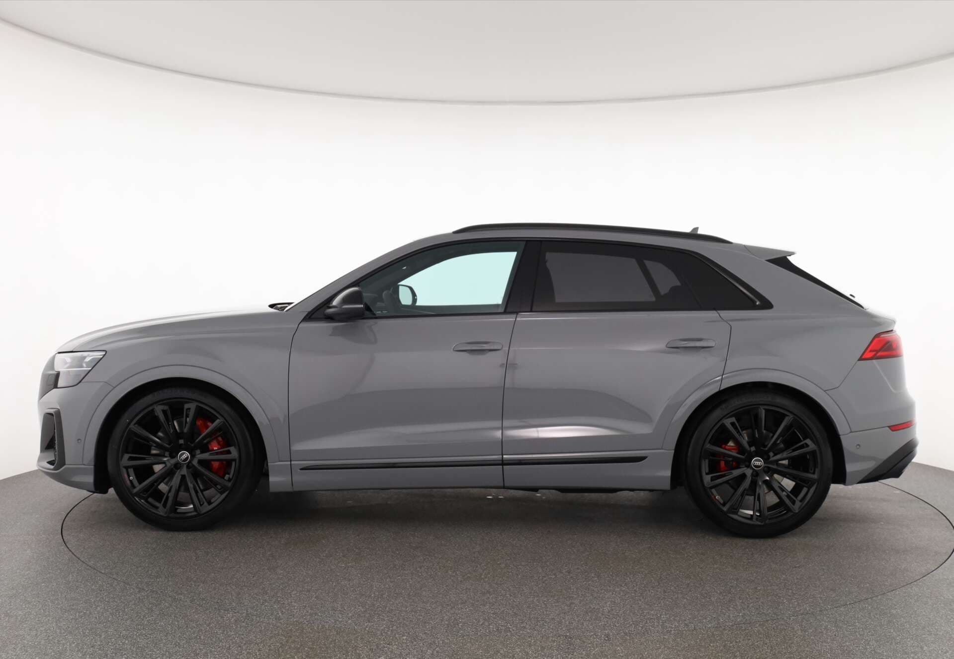 AUDI SQ8, photo 4 sur 17