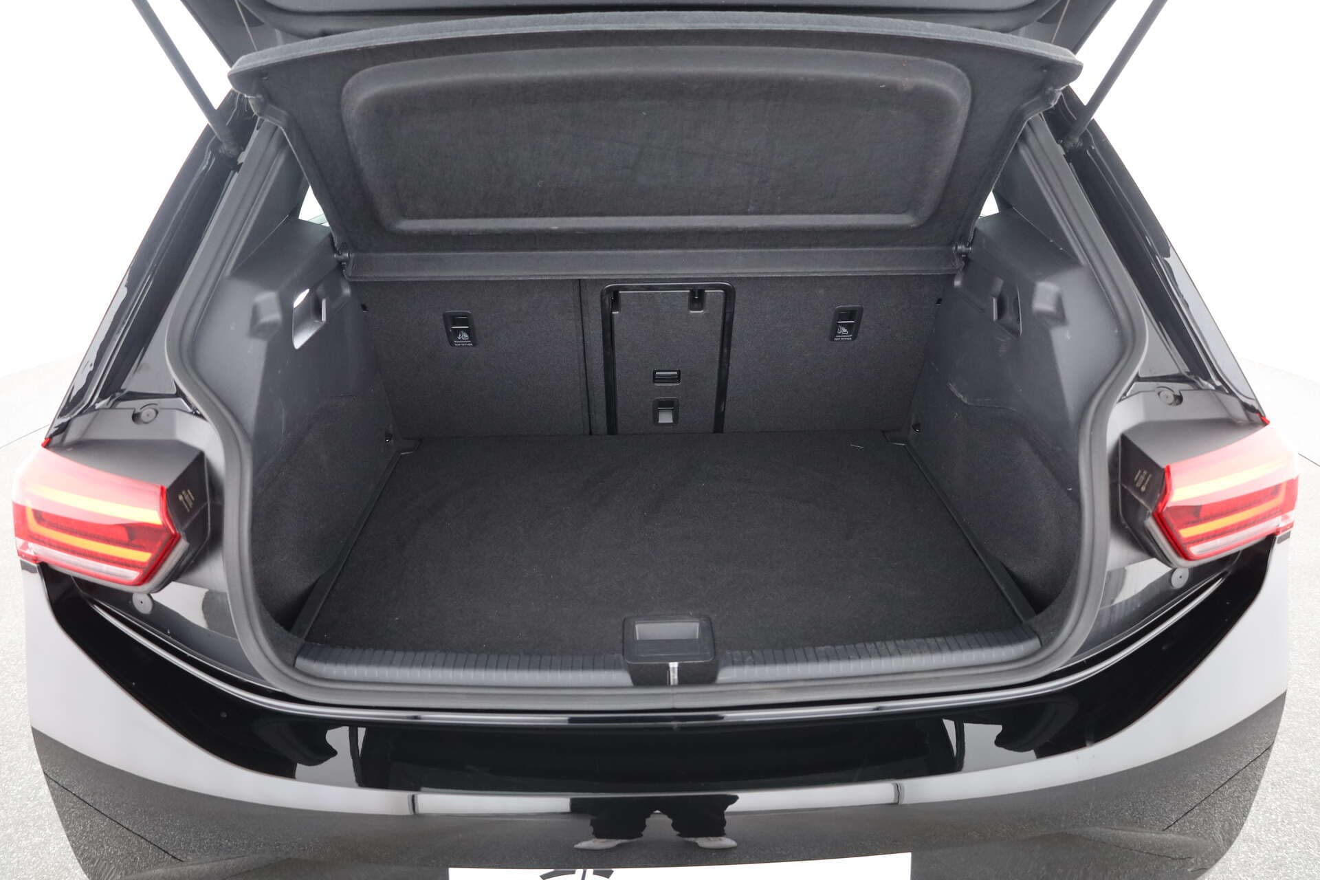 VOLKSWAGEN ID.3, photo 11 sur 17