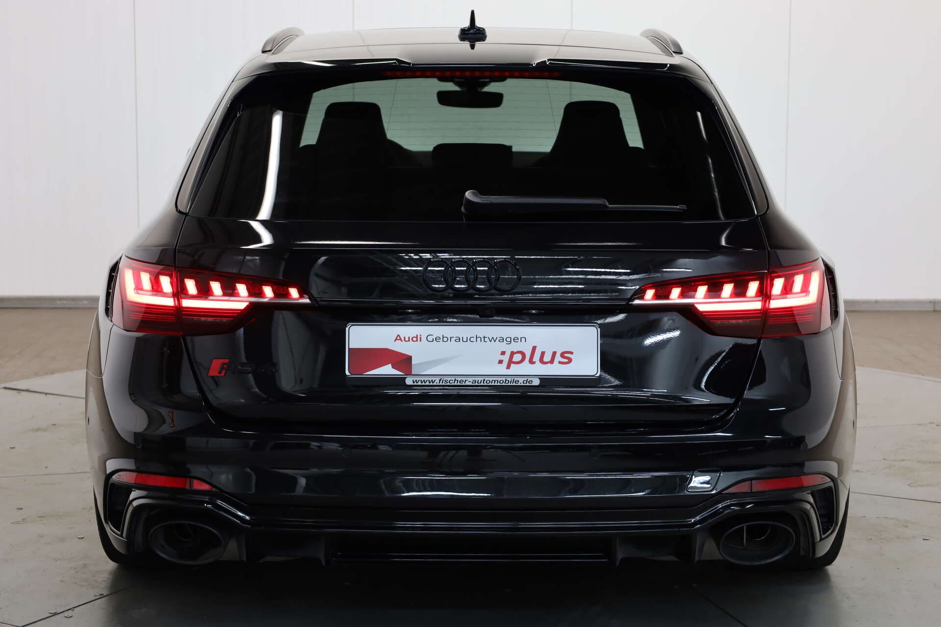 AUDI RS4 Avant, photo 5 sur 17