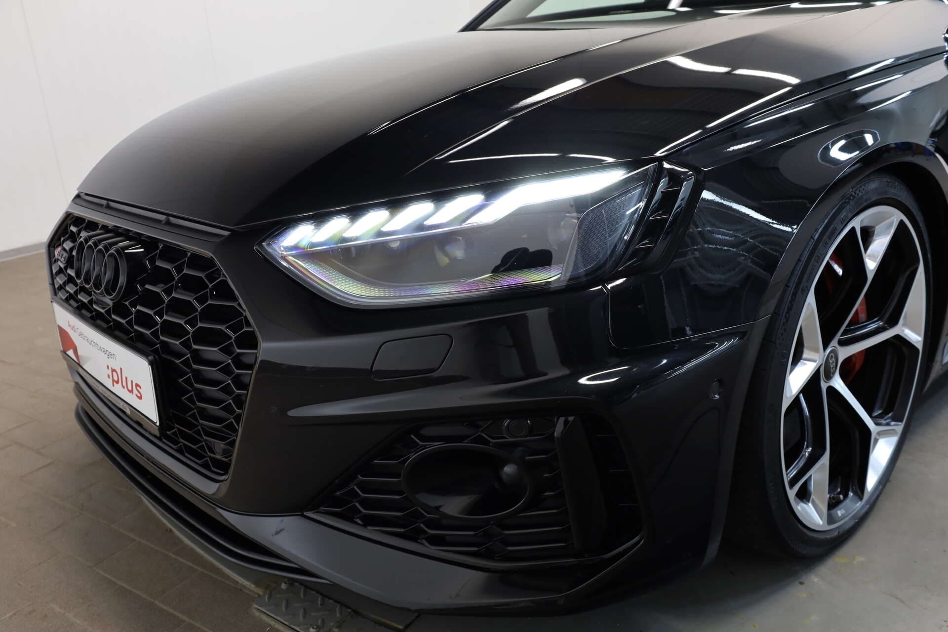 AUDI RS4 Avant, photo 6 sur 17