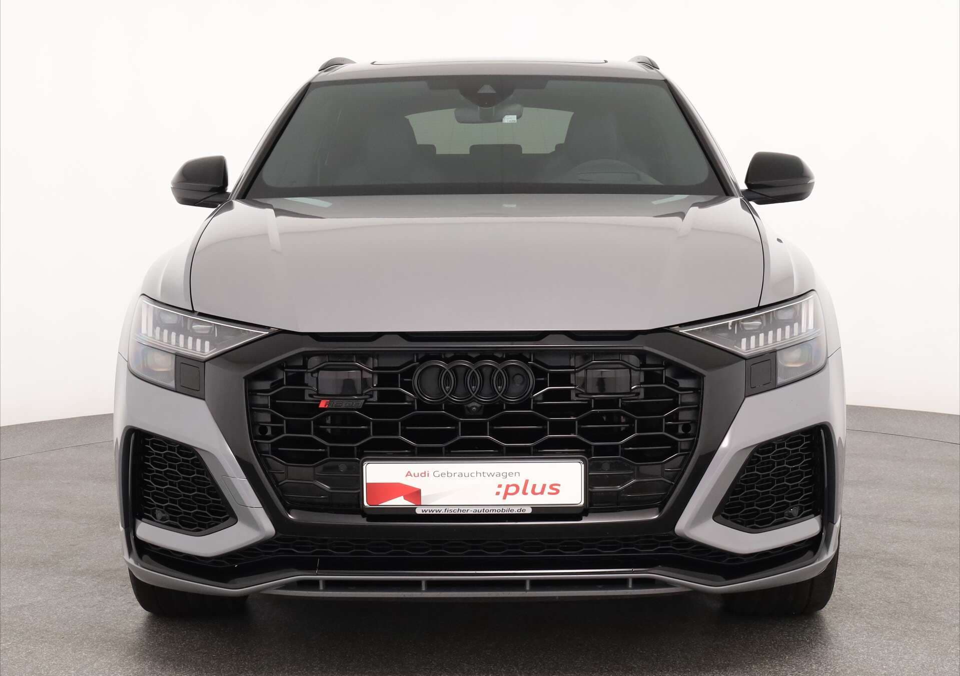 AUDI RS Q8, photo 2 sur 17