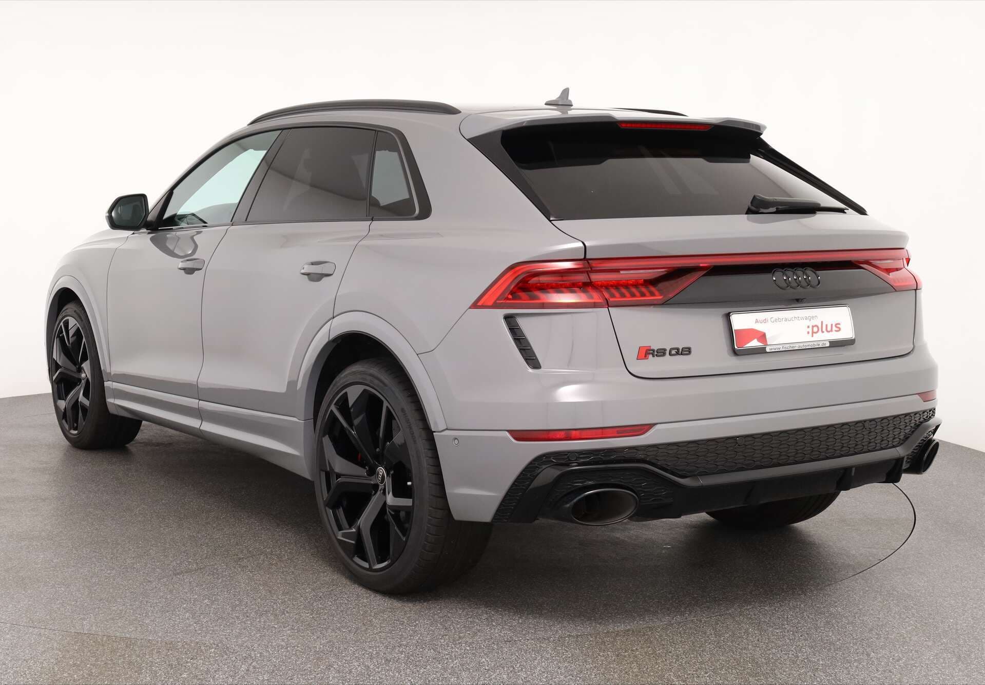 AUDI RS Q8, photo 3 sur 17