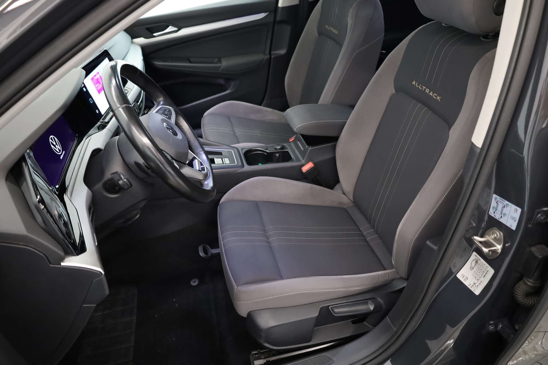 VOLKSWAGEN Golf Variant, photo 5 sur 16
