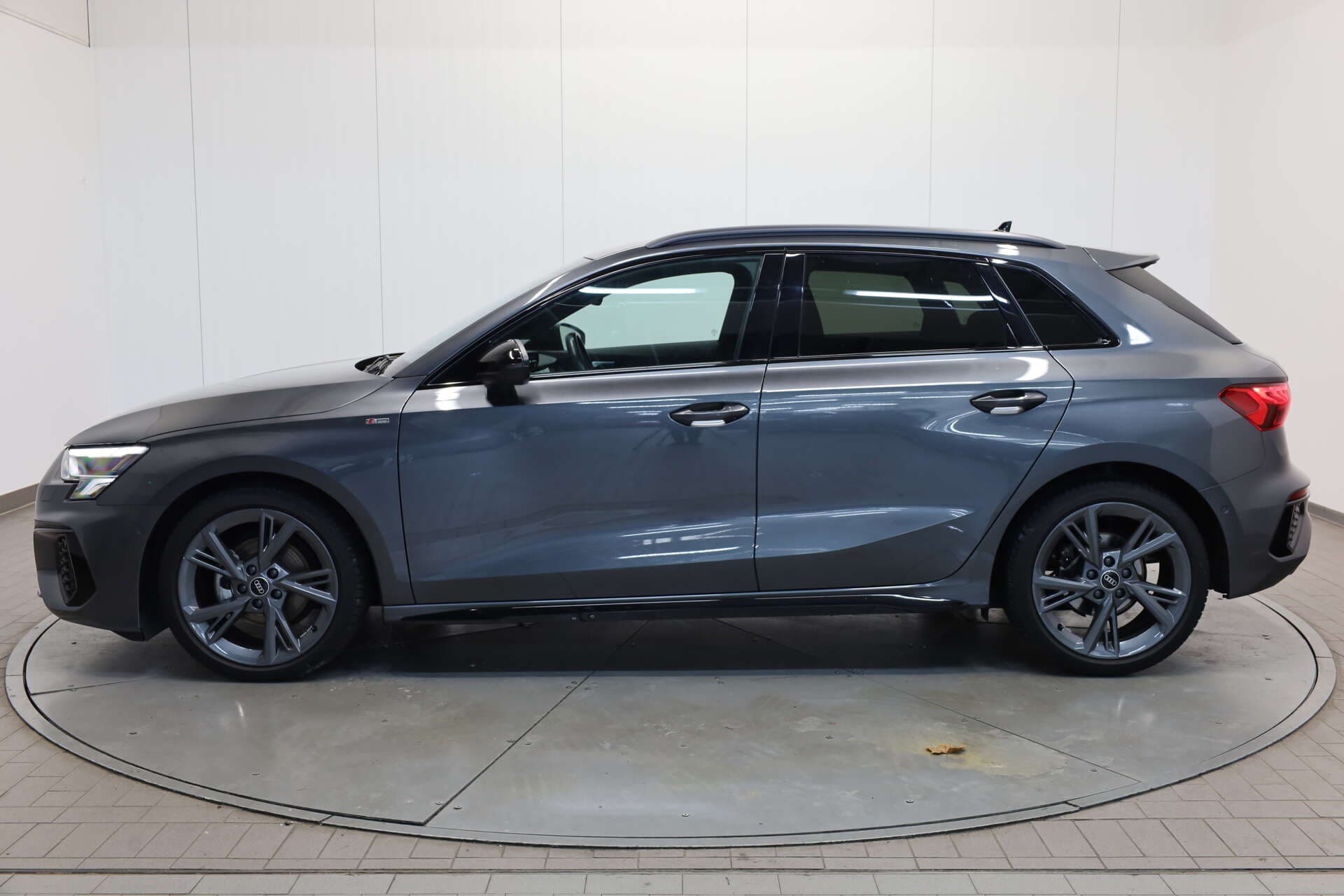 AUDI A3 Sportback, photo 4 sur 17
