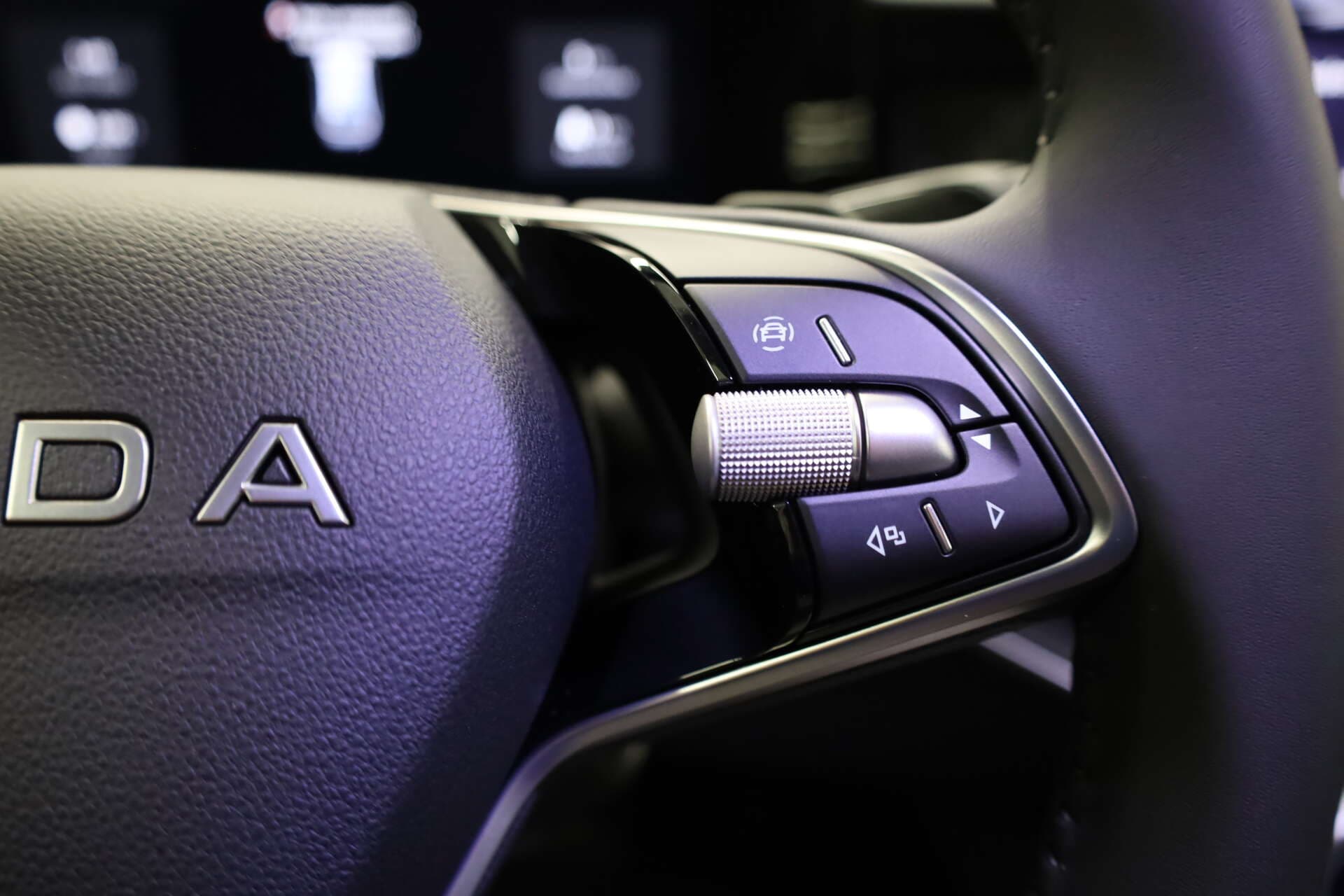 SKODA Superb Combi, photo 10 sur 17