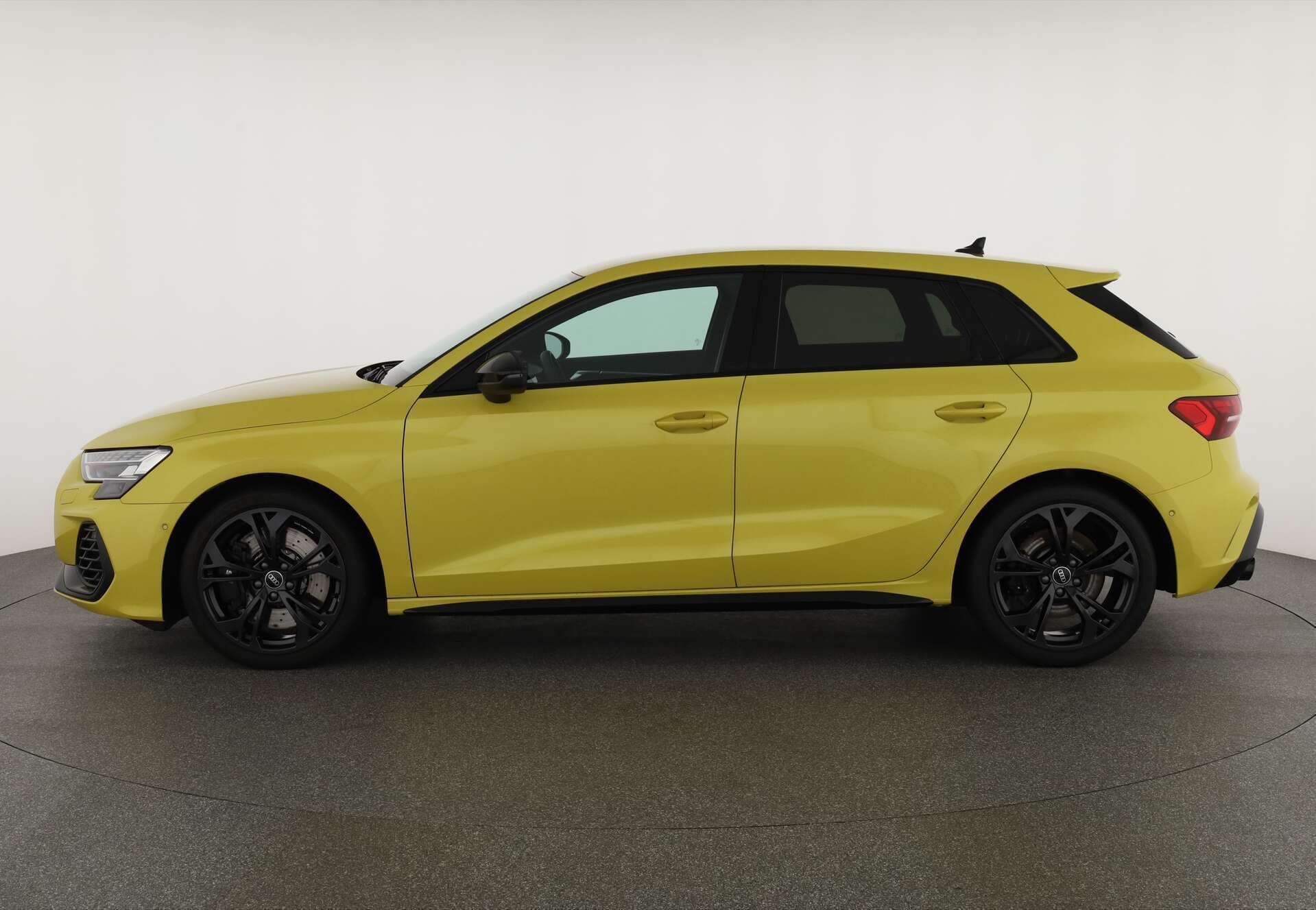 AUDI S3 Sportback, photo 4 sur 17