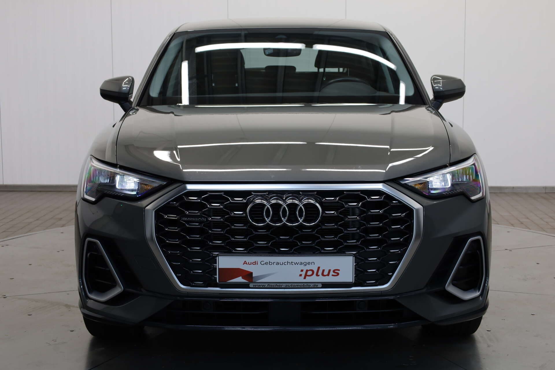 AUDI Q3 Sportback, photo 2 sur 17