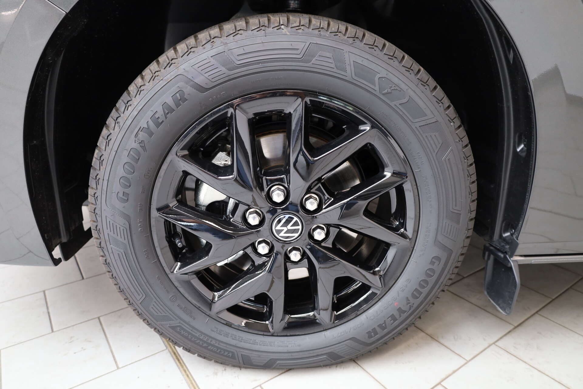 VOLKSWAGEN NUTZFAHRZEUGE T7 Caravelle, photo 16 sur 16