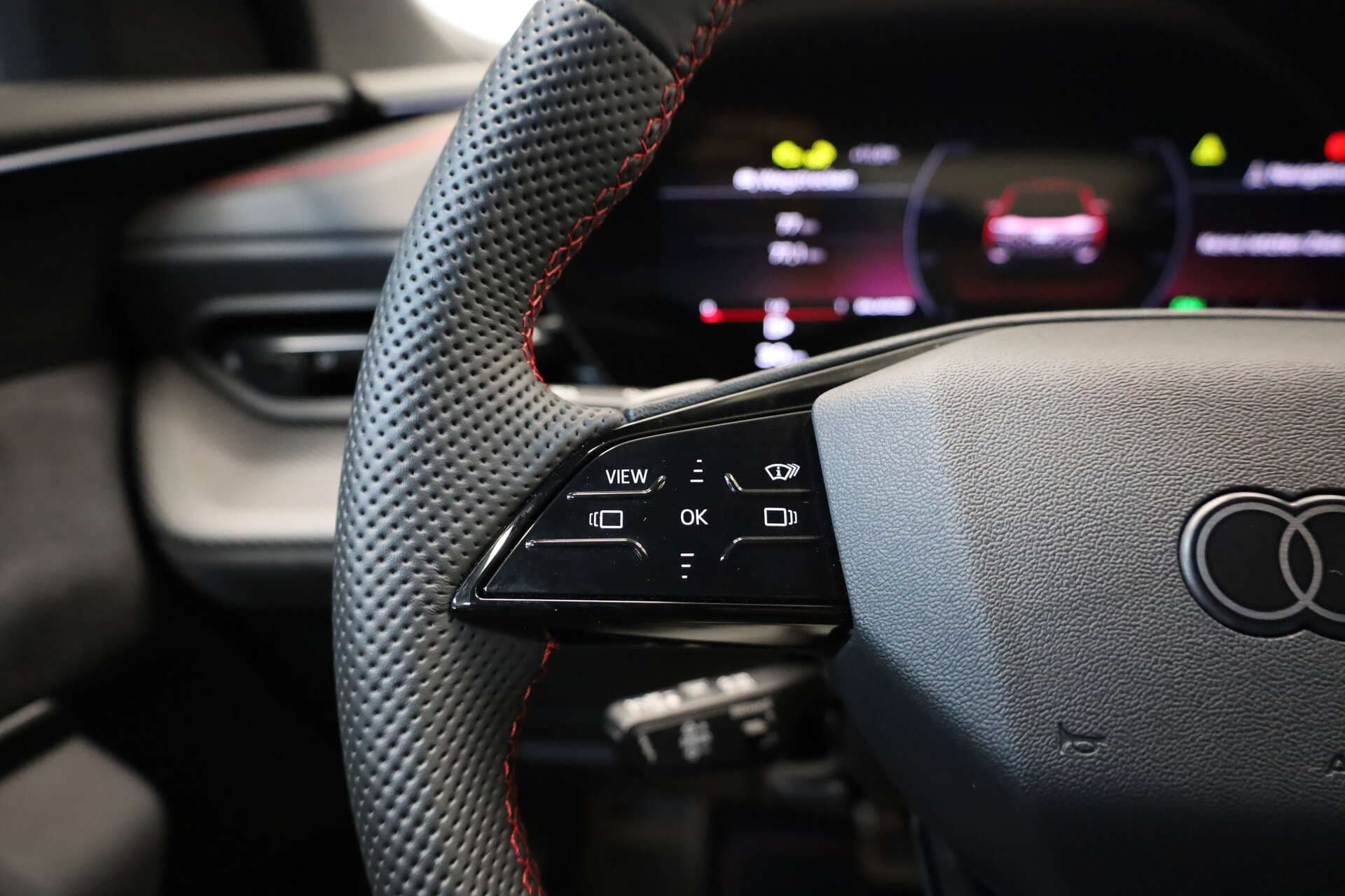 AUDI Q5, photo 14 sur 17