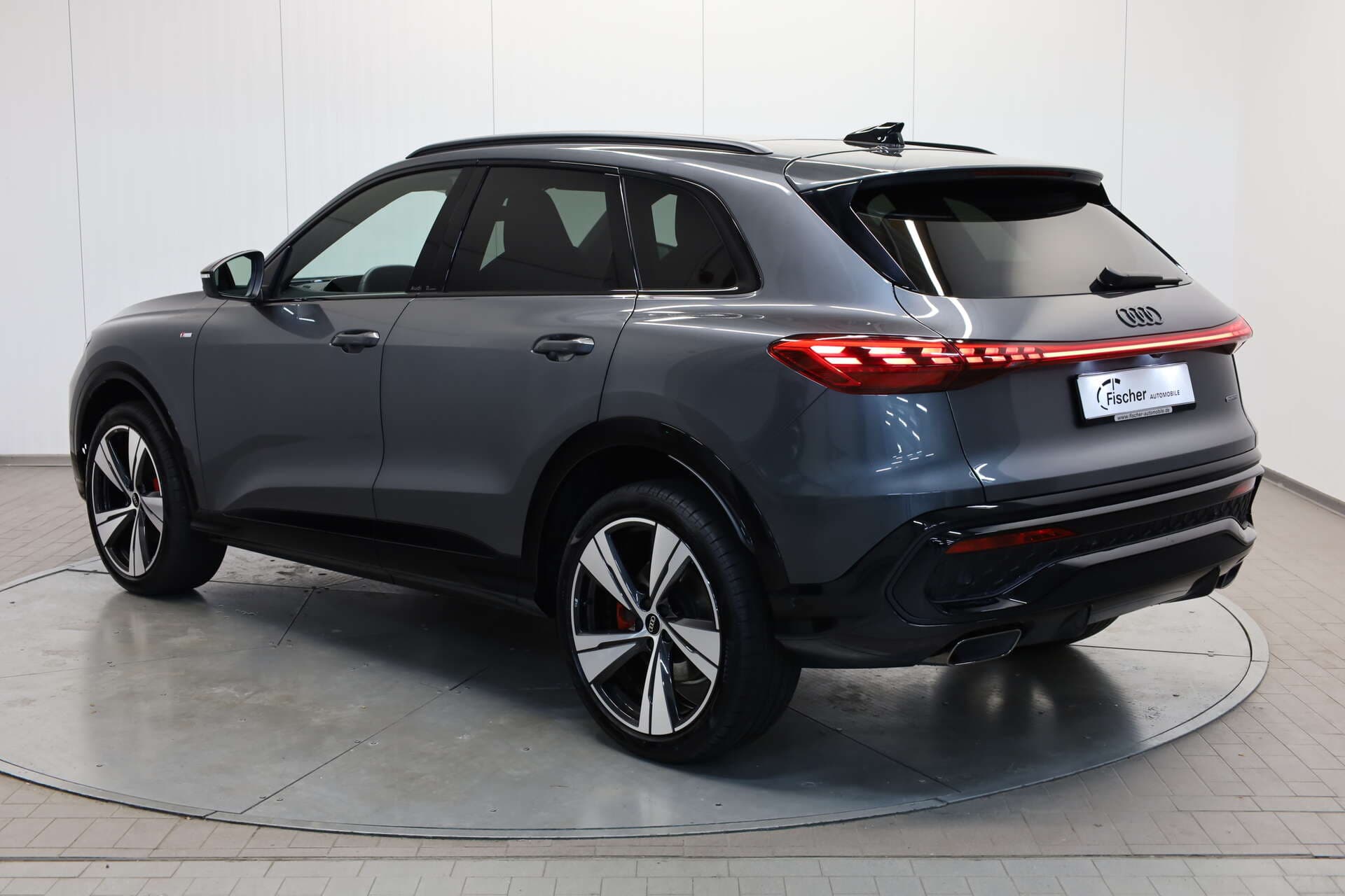 AUDI Q5, photo 3 sur 17