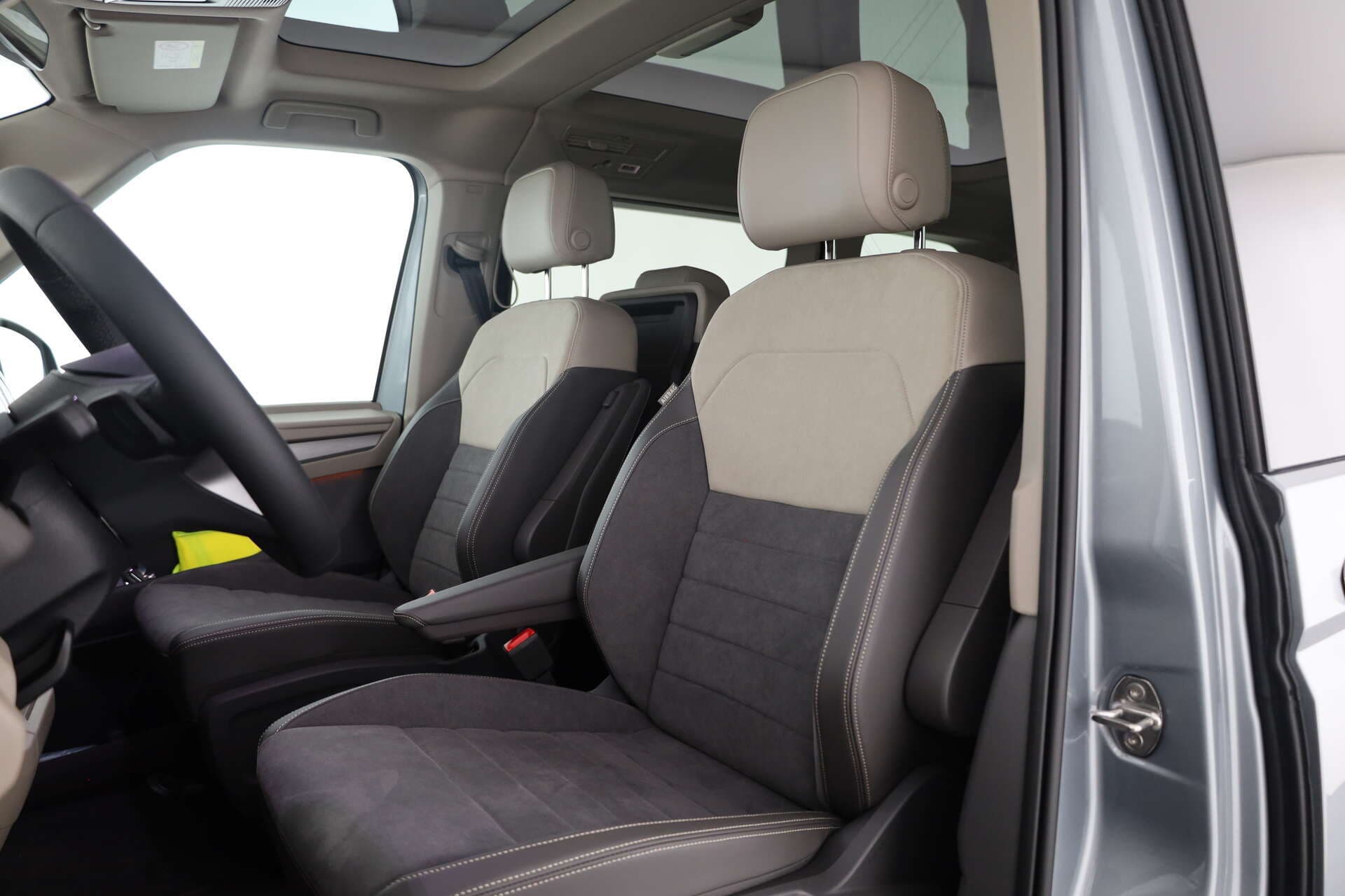 VOLKSWAGEN NUTZFAHRZEUGE T7 Multivan KÜ, photo 9 sur 17