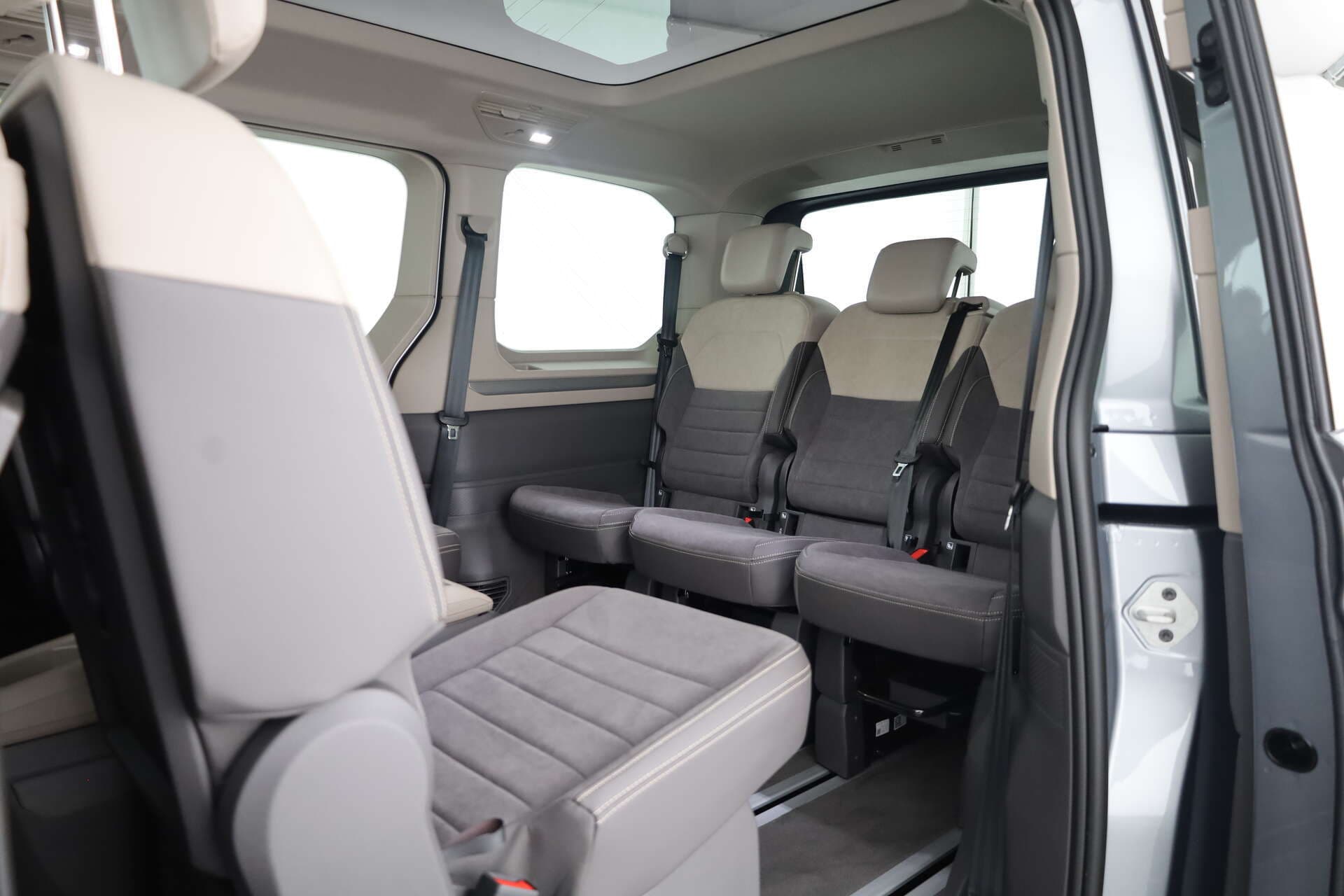 VOLKSWAGEN NUTZFAHRZEUGE T7 Multivan KÜ, photo 10 sur 17
