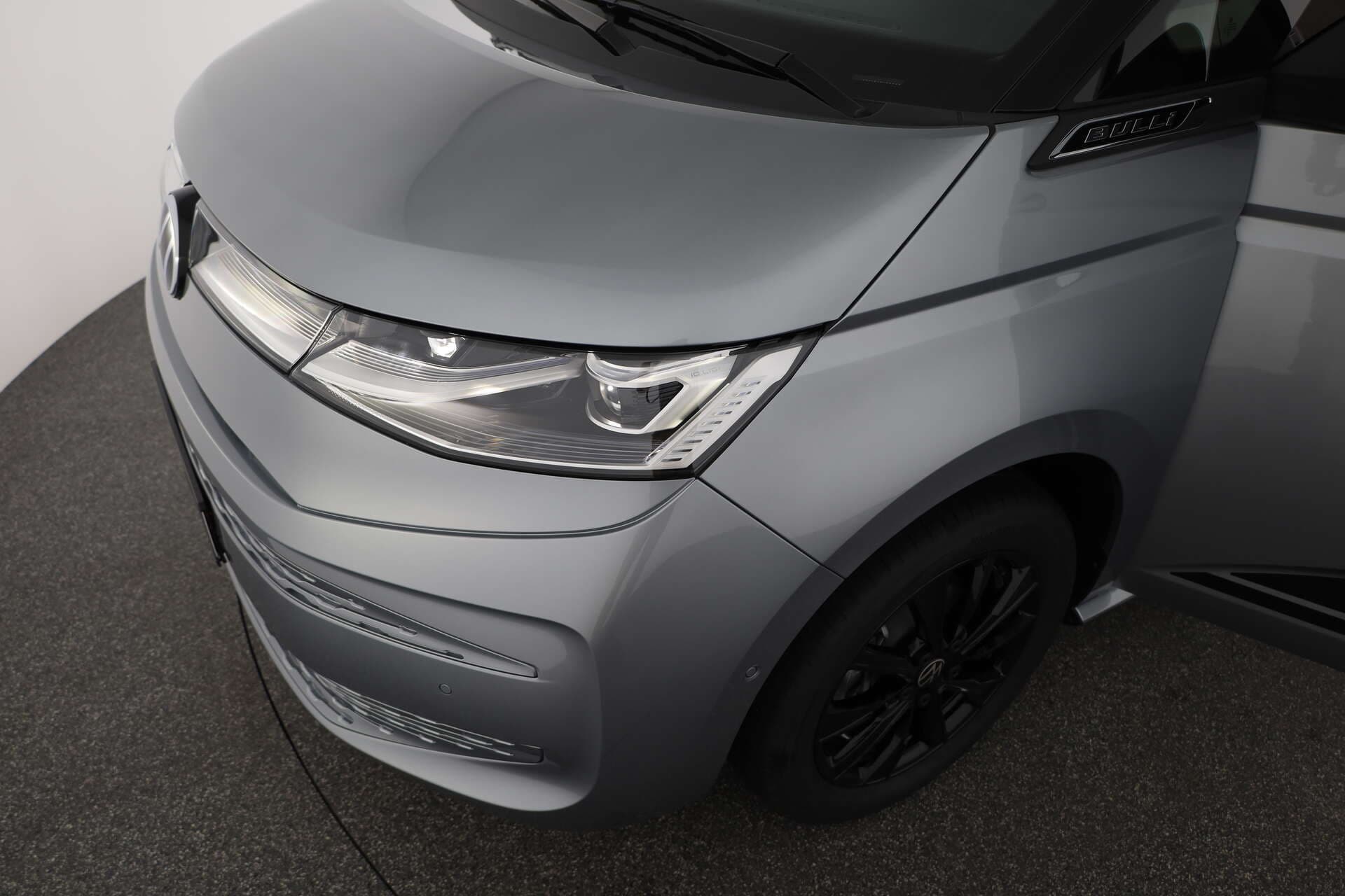 VOLKSWAGEN NUTZFAHRZEUGE T7 Multivan LÜ, photo 9 sur 17