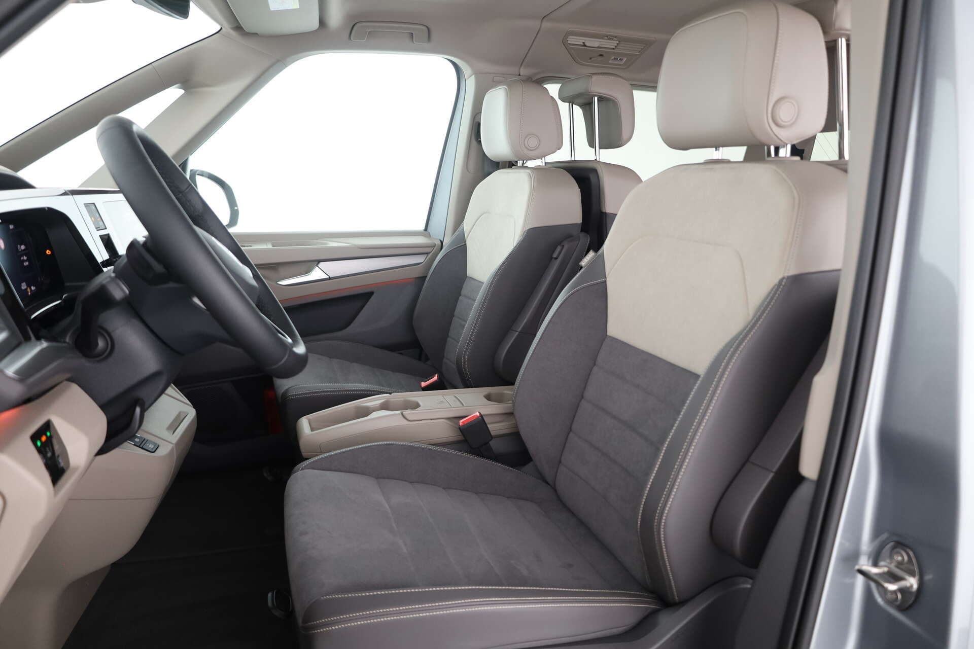 VOLKSWAGEN NUTZFAHRZEUGE T7 Multivan LÜ, photo 7 sur 17