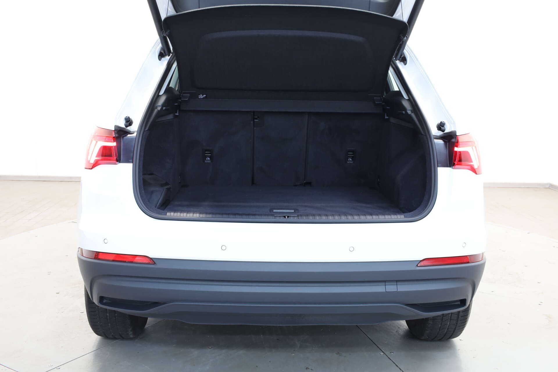 AUDI Q3, photo 11 sur 17