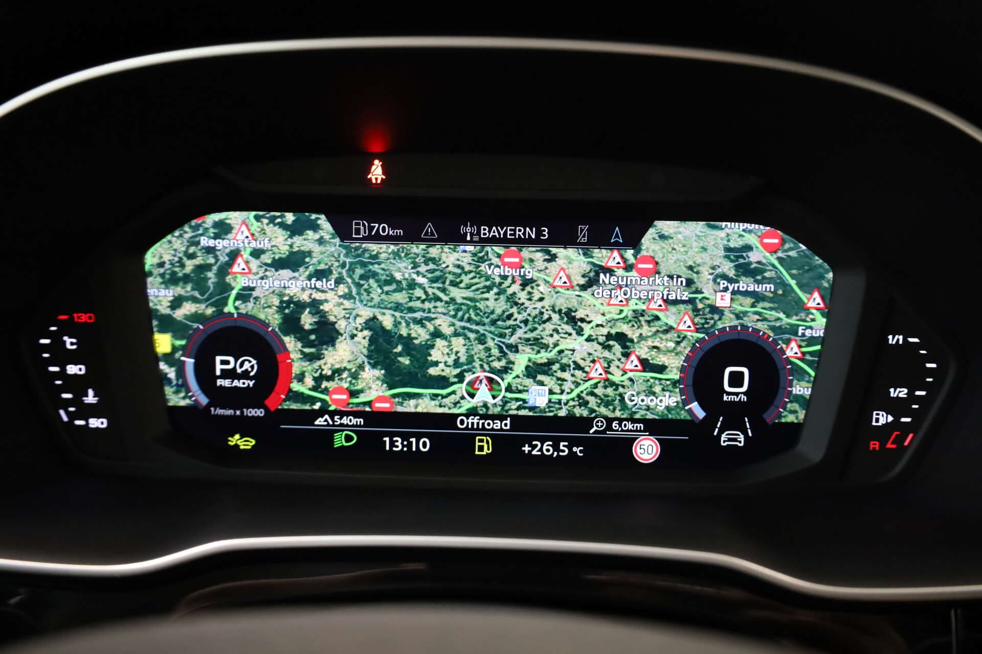 AUDI Q3, photo 12 sur 17