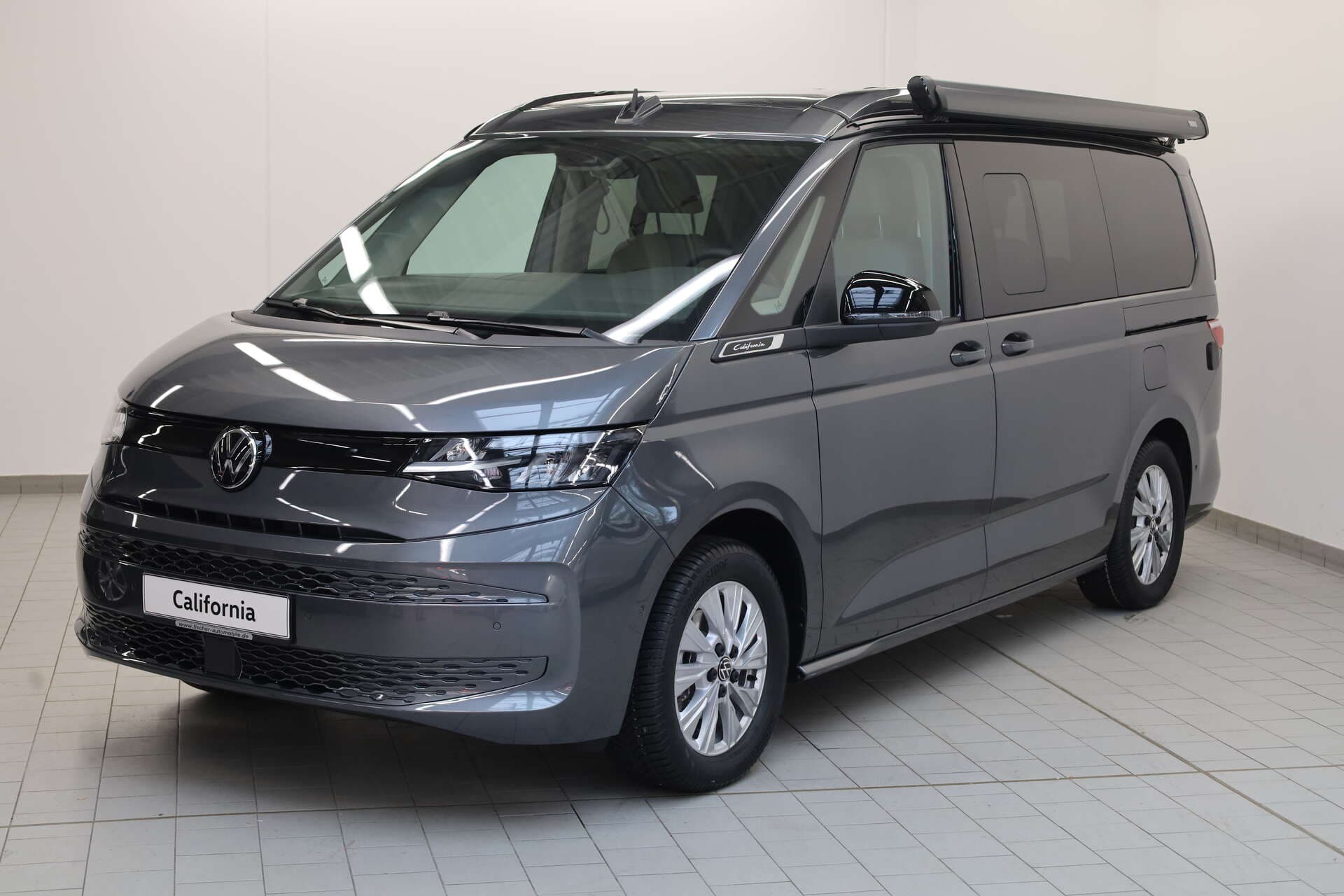 VOLKSWAGEN NUTZFAHRZEUGE T7 California, photo 1 sur 17
