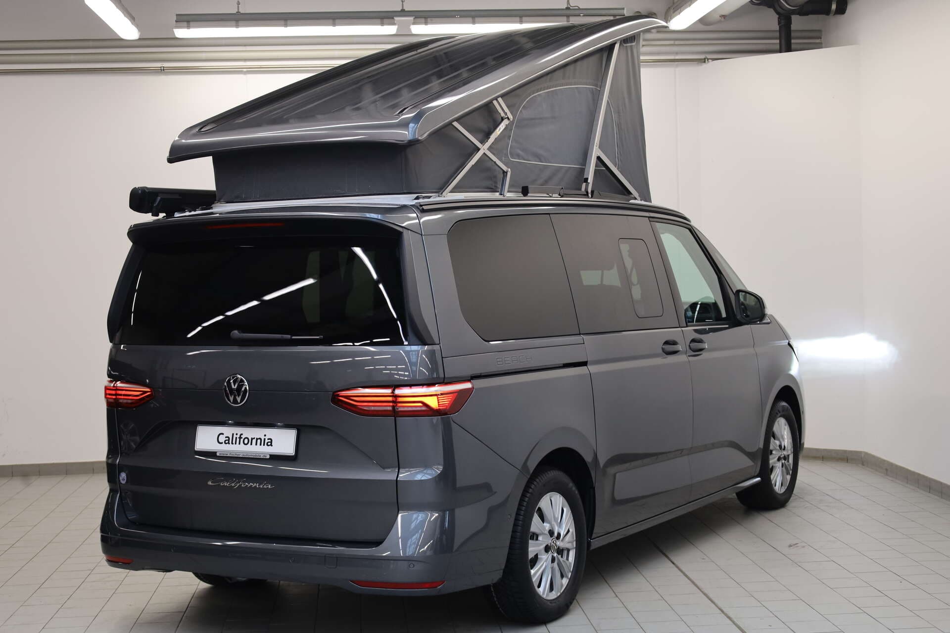 VOLKSWAGEN NUTZFAHRZEUGE T7 California, photo 9 sur 17