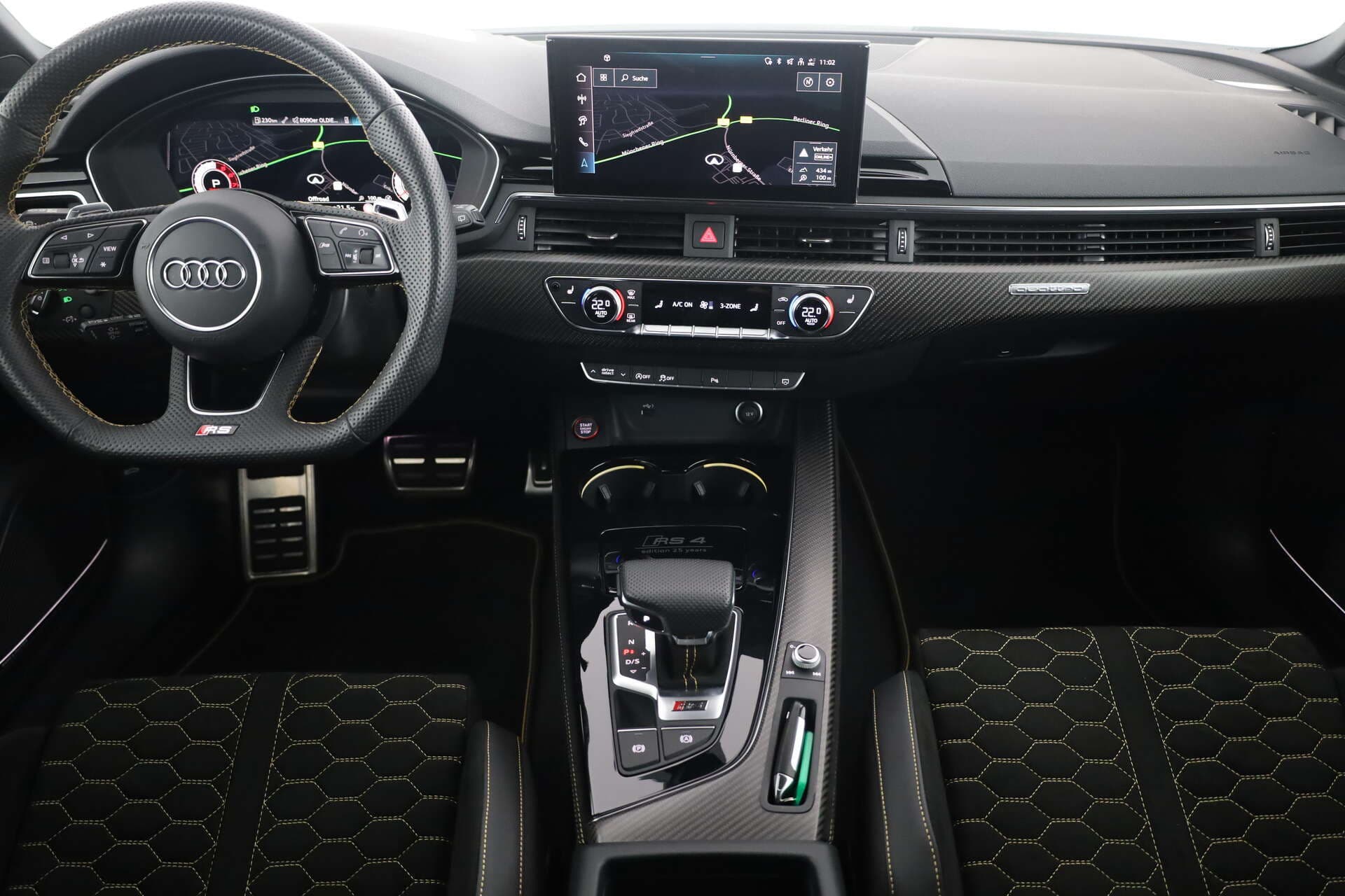 AUDI RS4 Avant, photo 8 sur 17