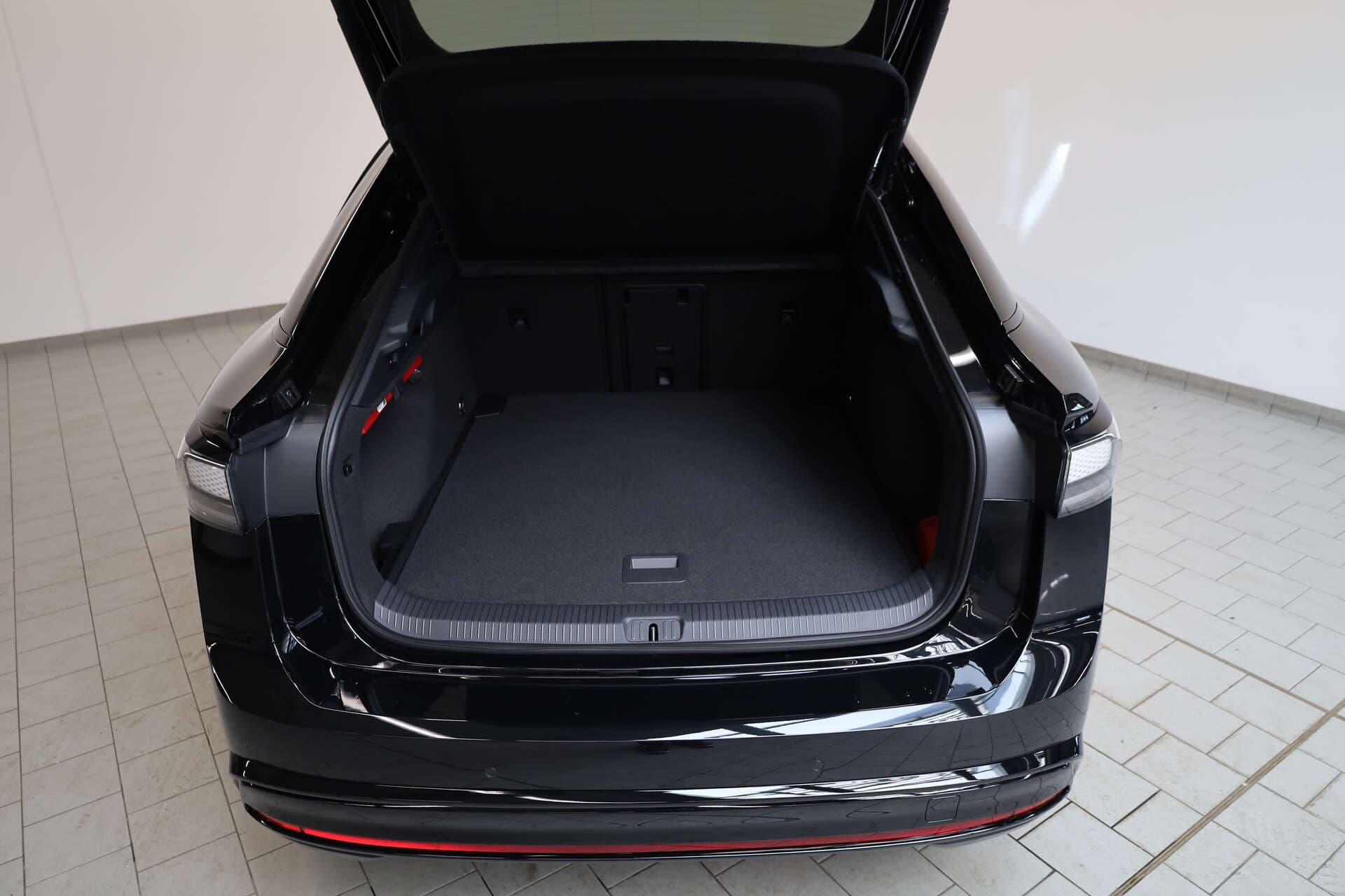 VOLKSWAGEN ID.7, photo 14 sur 17