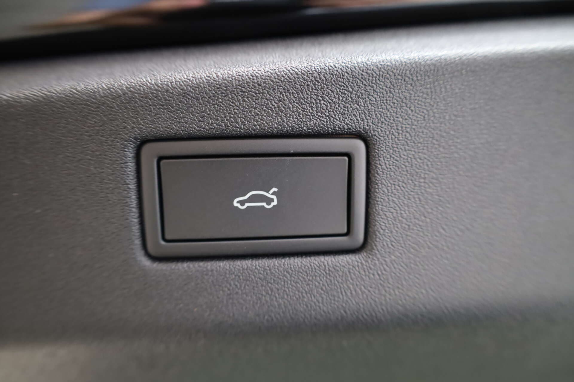 VOLKSWAGEN ID.7, photo 15 sur 17