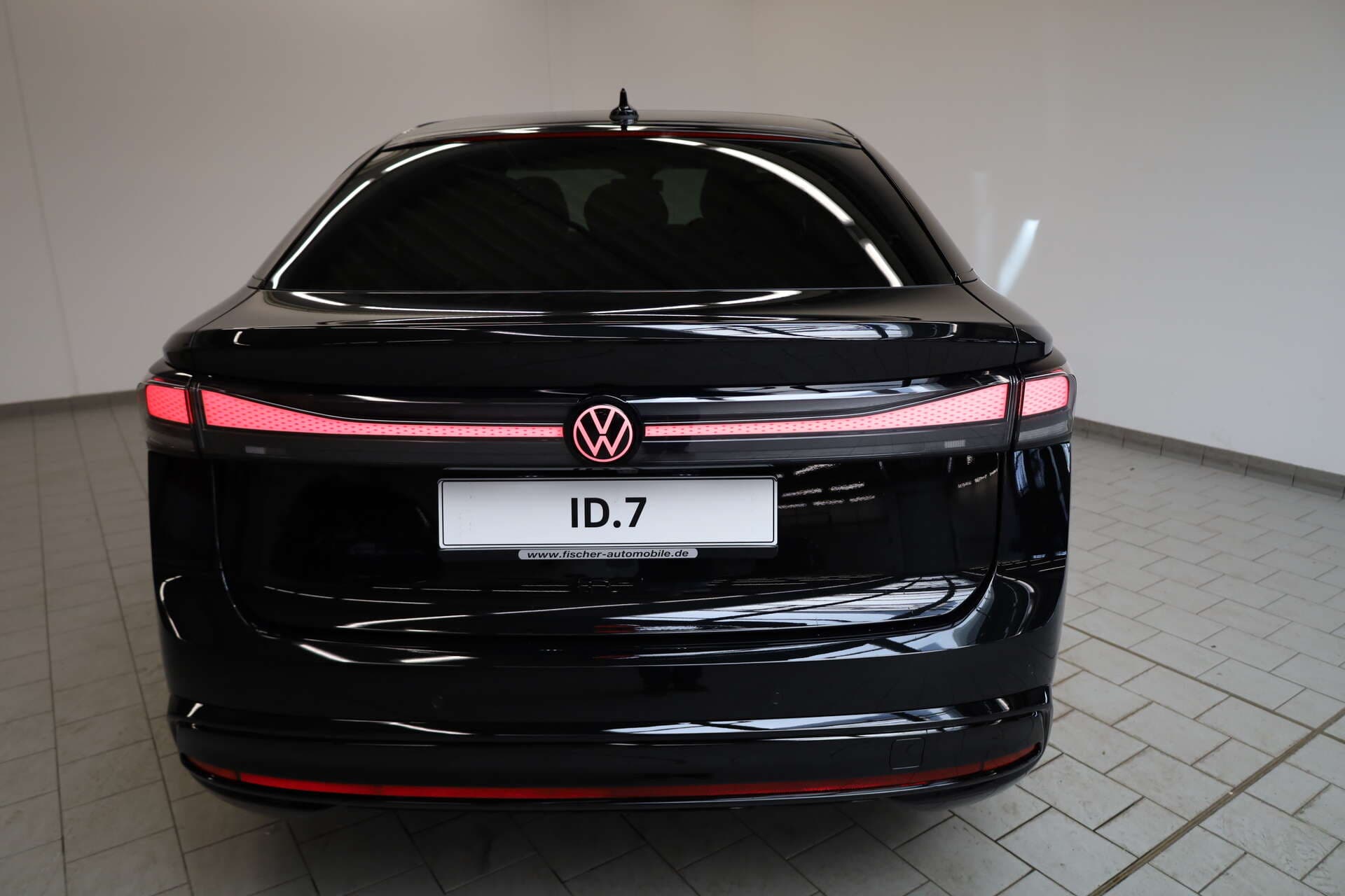 VOLKSWAGEN ID.7, photo 3 sur 17