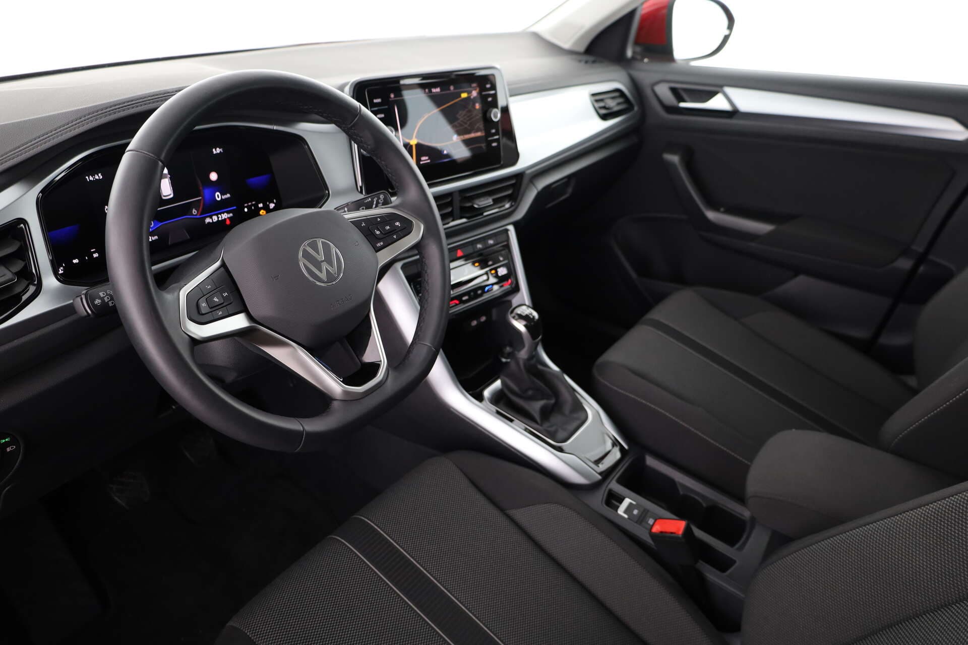 VOLKSWAGEN T-Roc, photo 9 sur 17