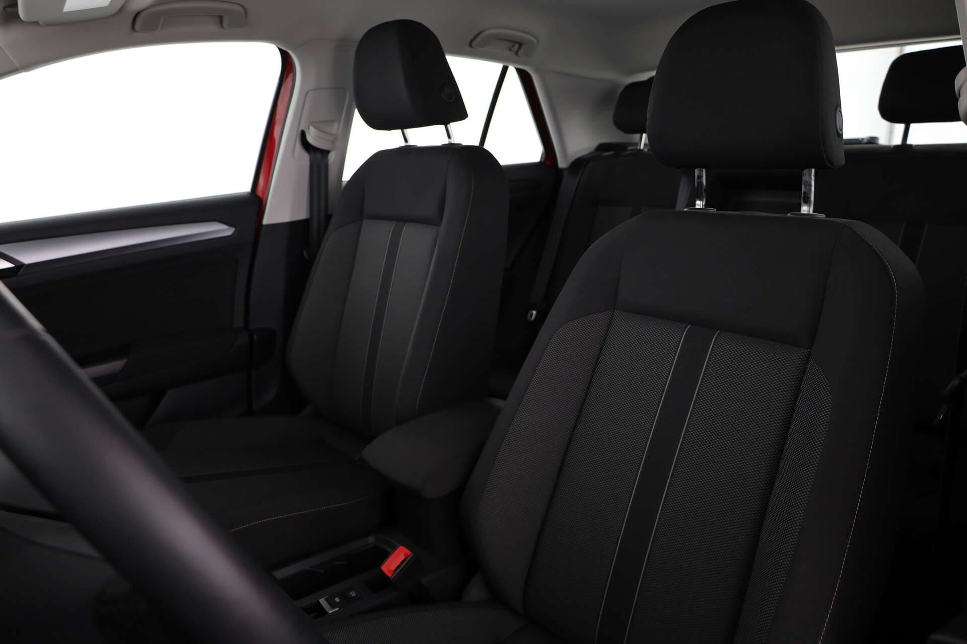 VOLKSWAGEN T-Roc, photo 10 sur 17