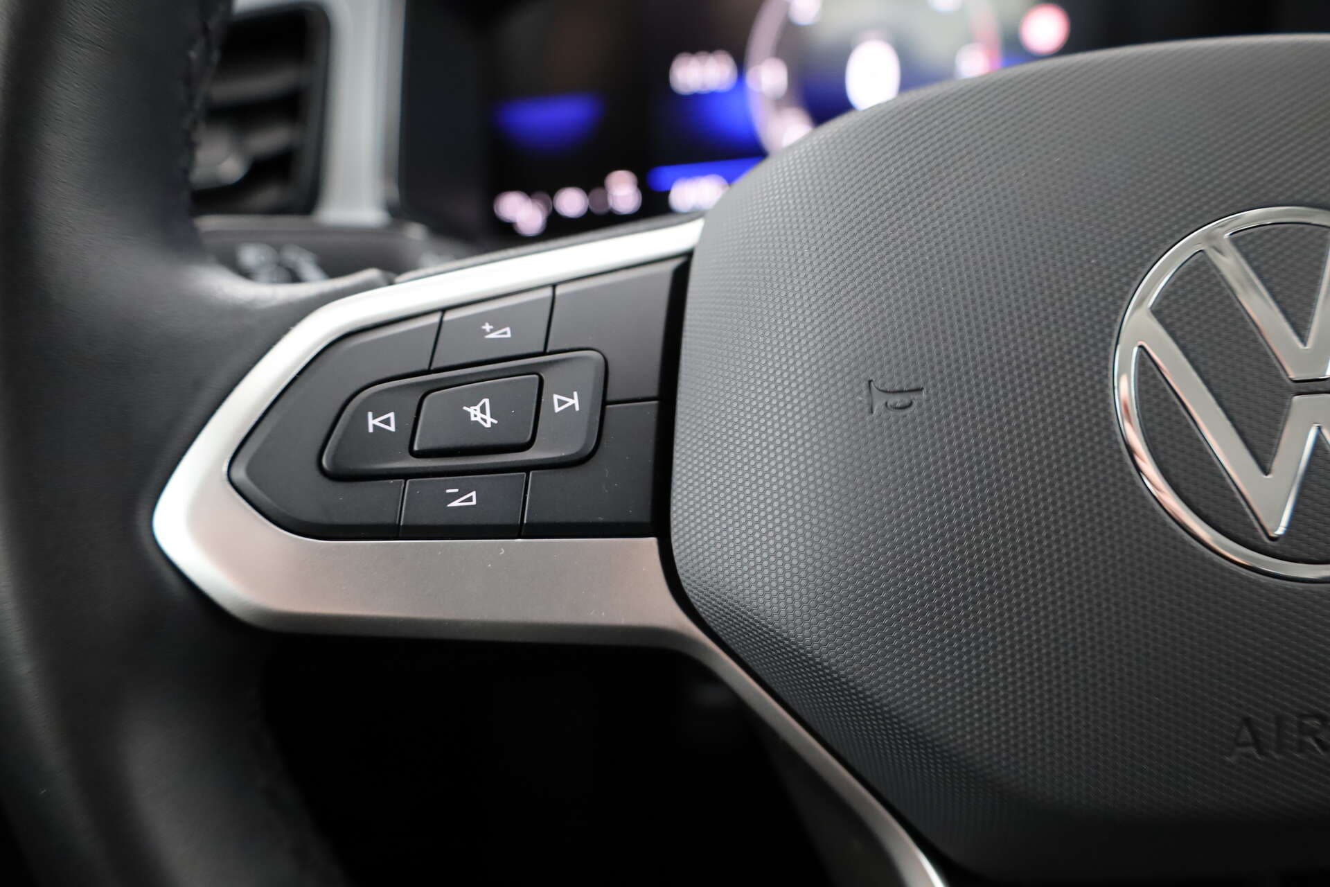VOLKSWAGEN T-Roc, photo 15 sur 17