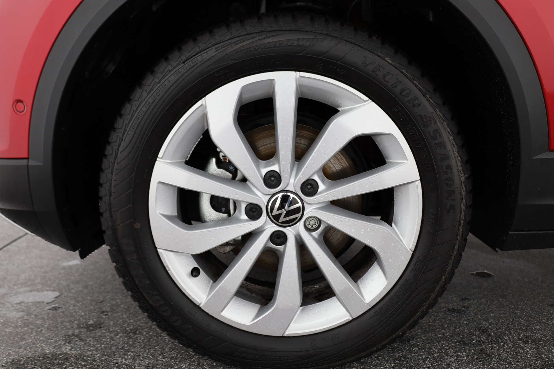 VOLKSWAGEN T-Roc, photo 8 sur 17