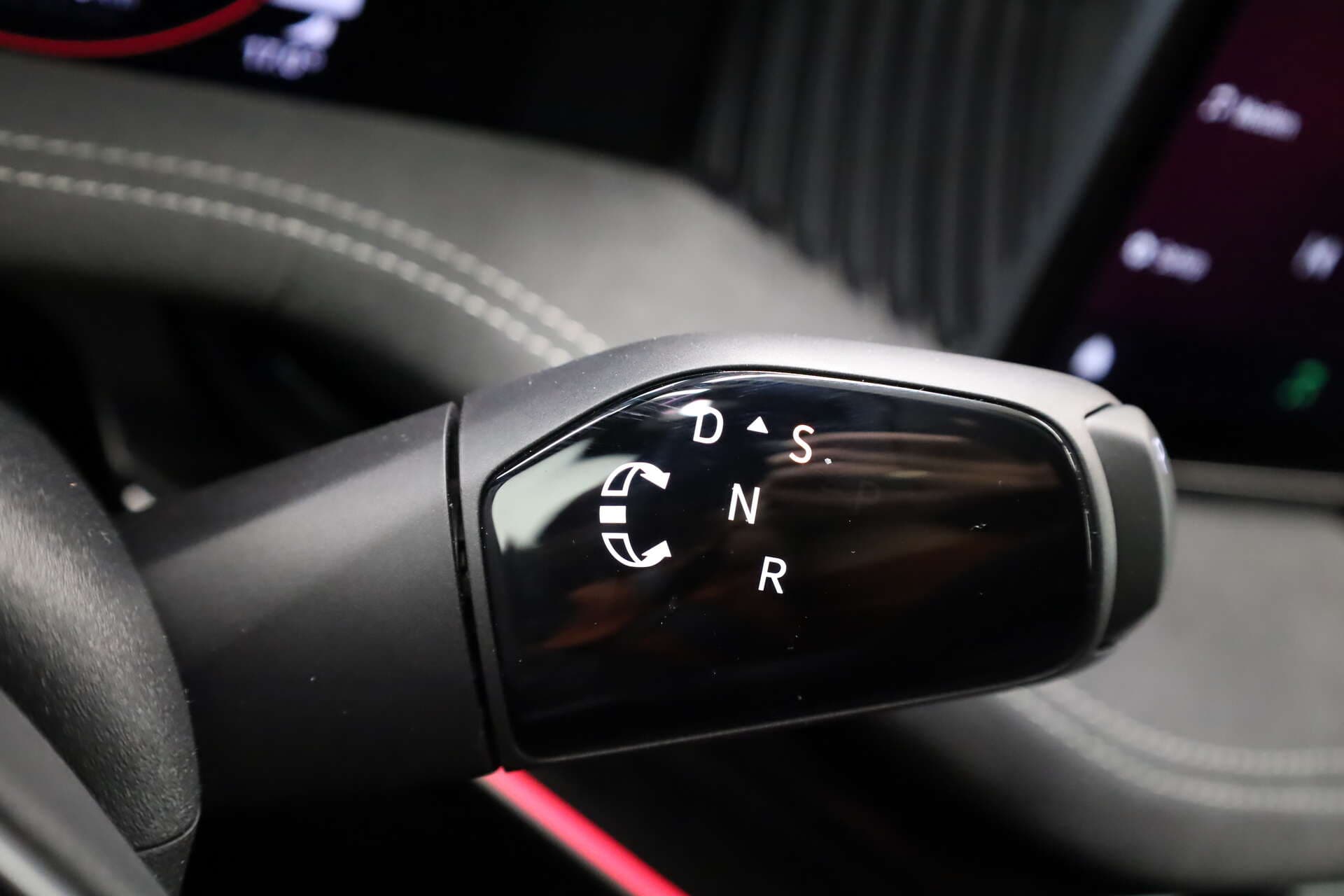 SKODA Superb Combi, photo 12 sur 17