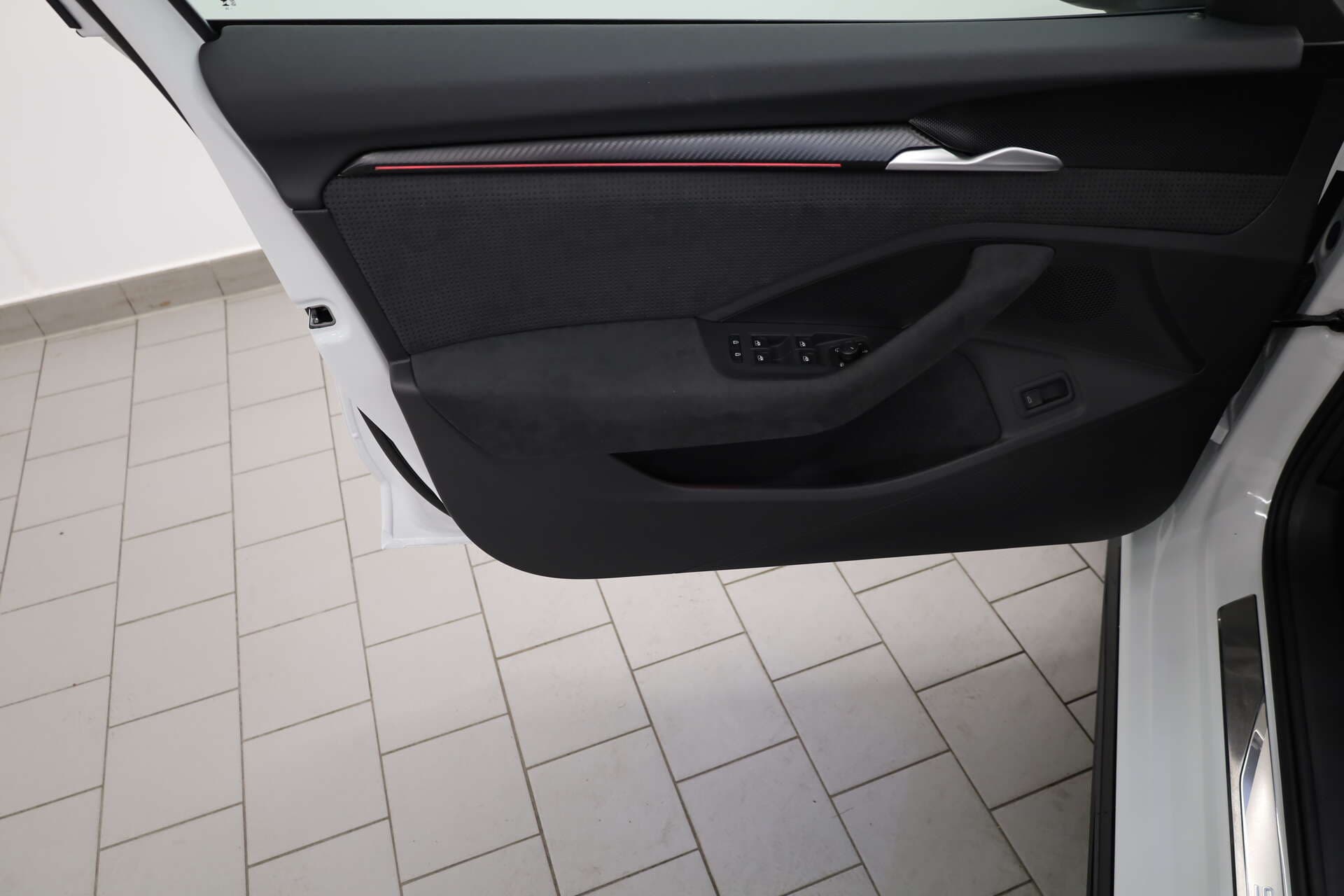 SKODA Superb Combi, photo 13 sur 17