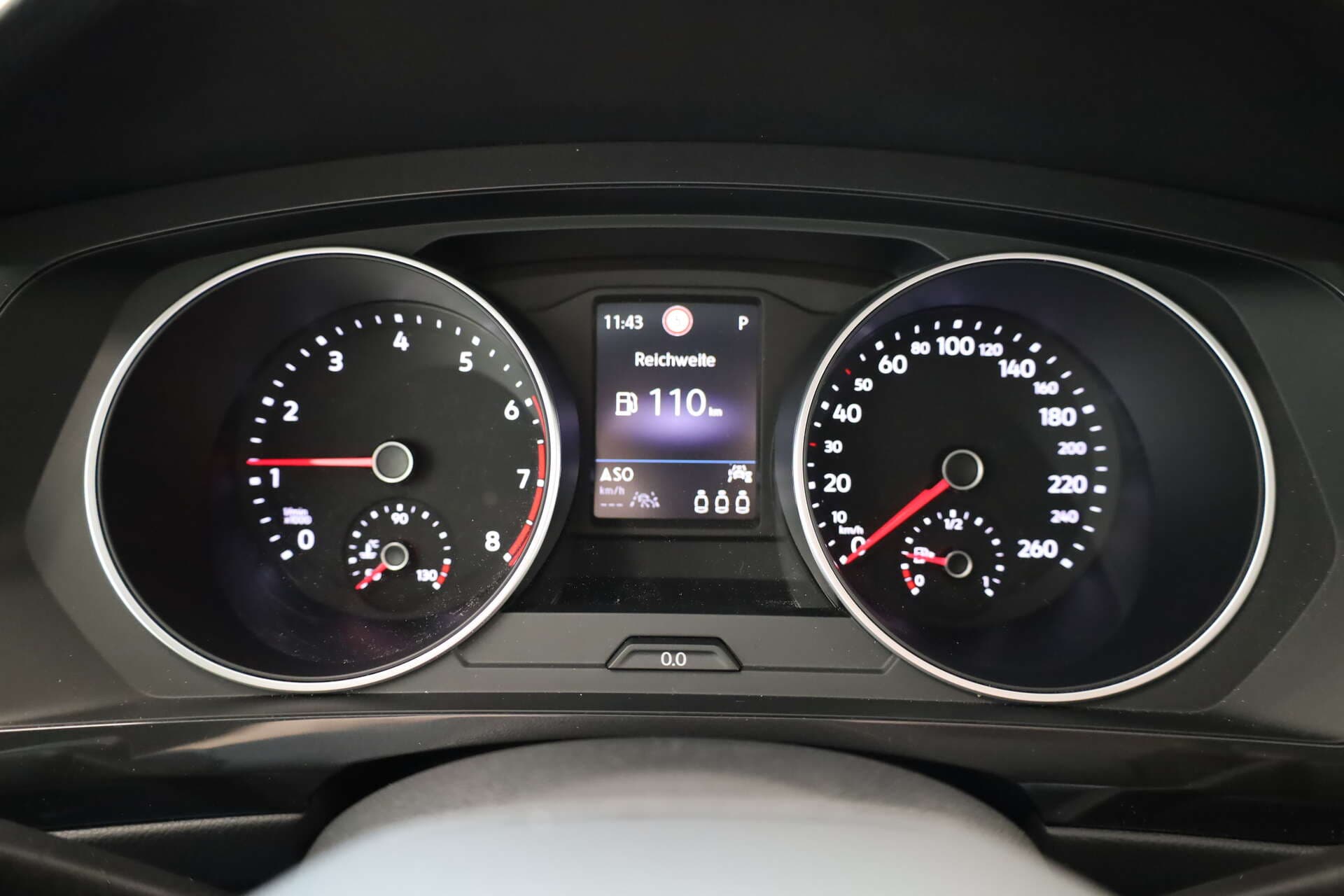 VOLKSWAGEN Tiguan, photo 9 sur 17