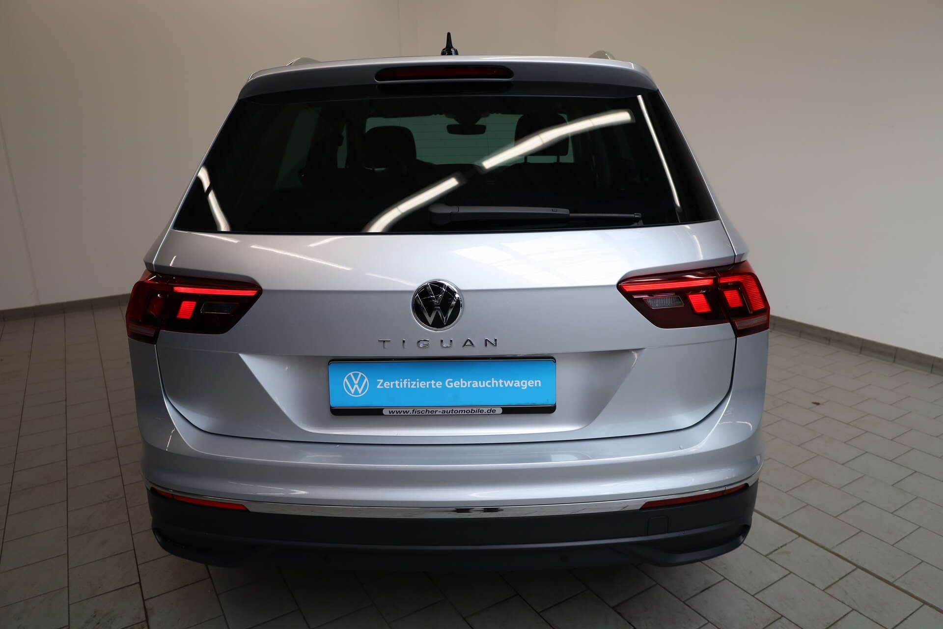 VOLKSWAGEN Tiguan, photo 5 sur 17