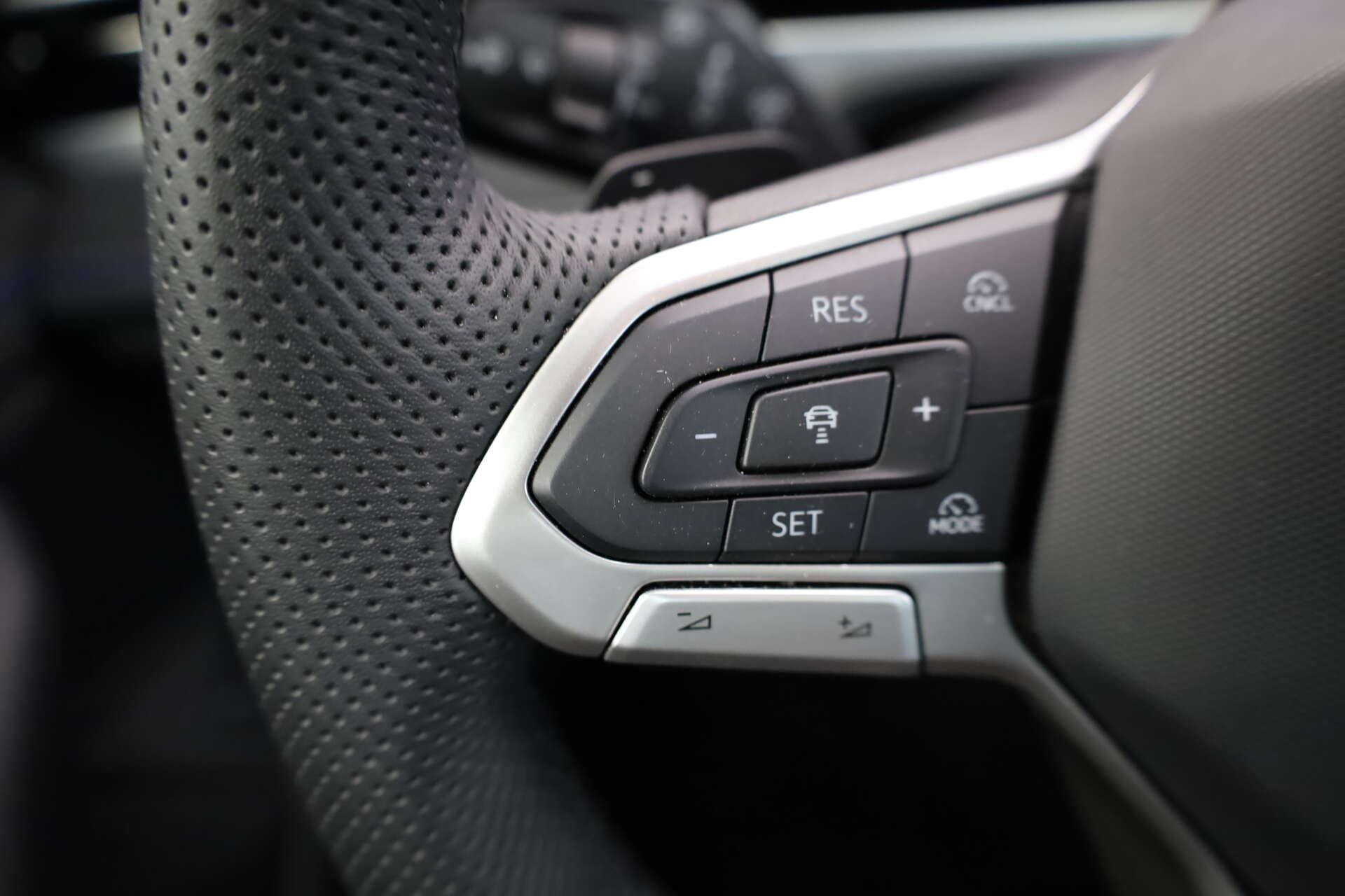 VOLKSWAGEN Passat, photo 10 sur 17