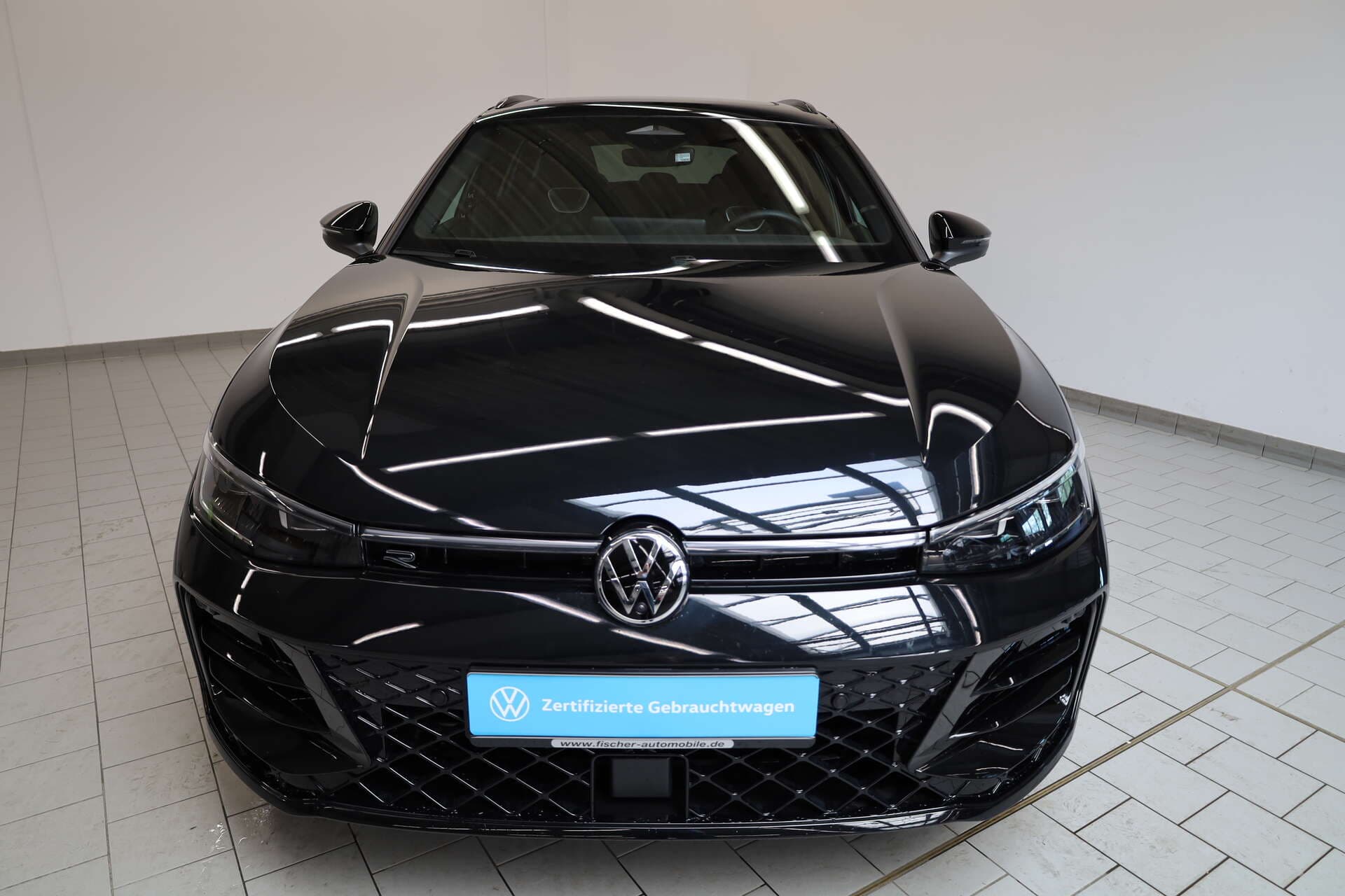 VOLKSWAGEN Passat, photo 2 sur 17
