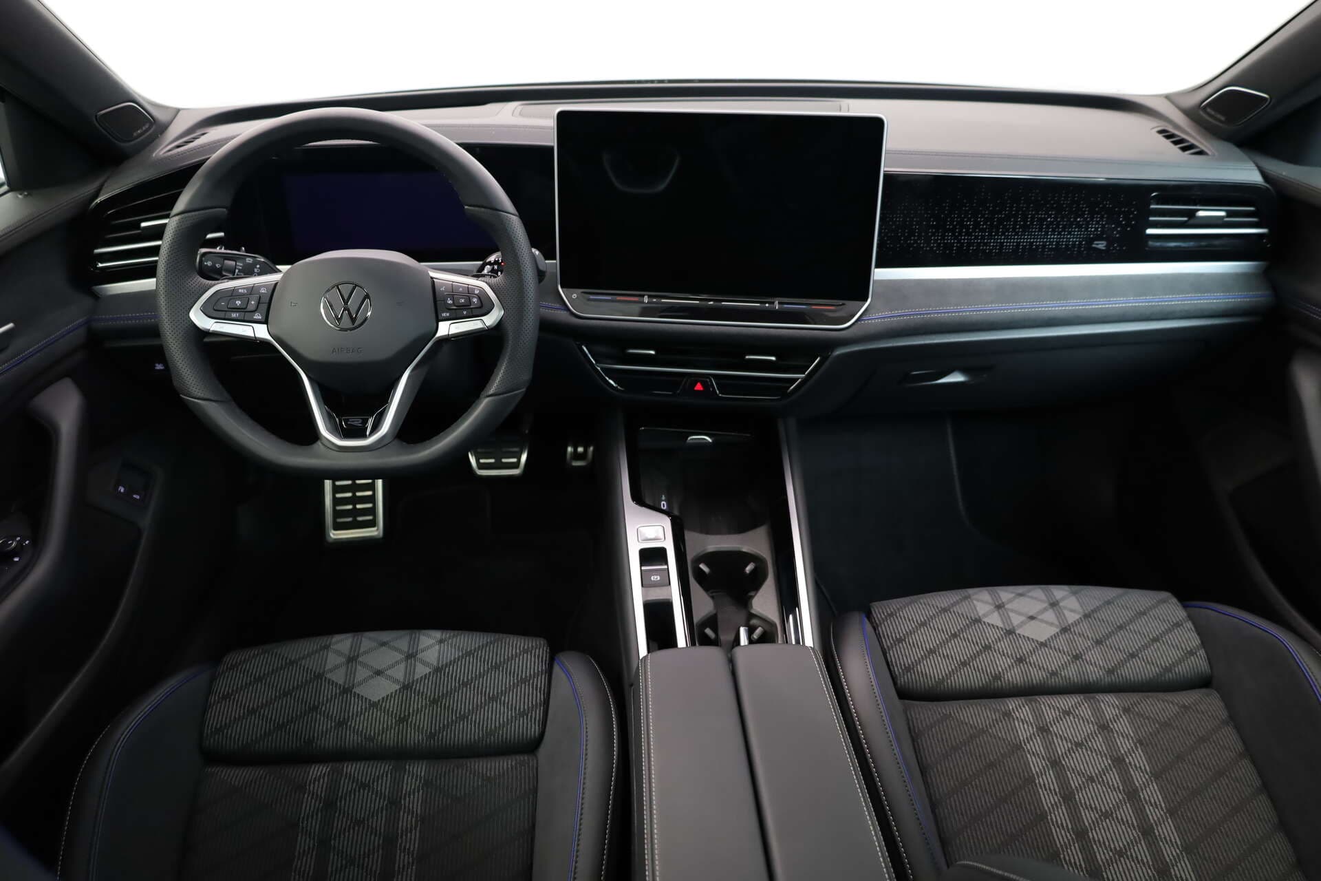 VOLKSWAGEN Passat, photo 7 sur 17