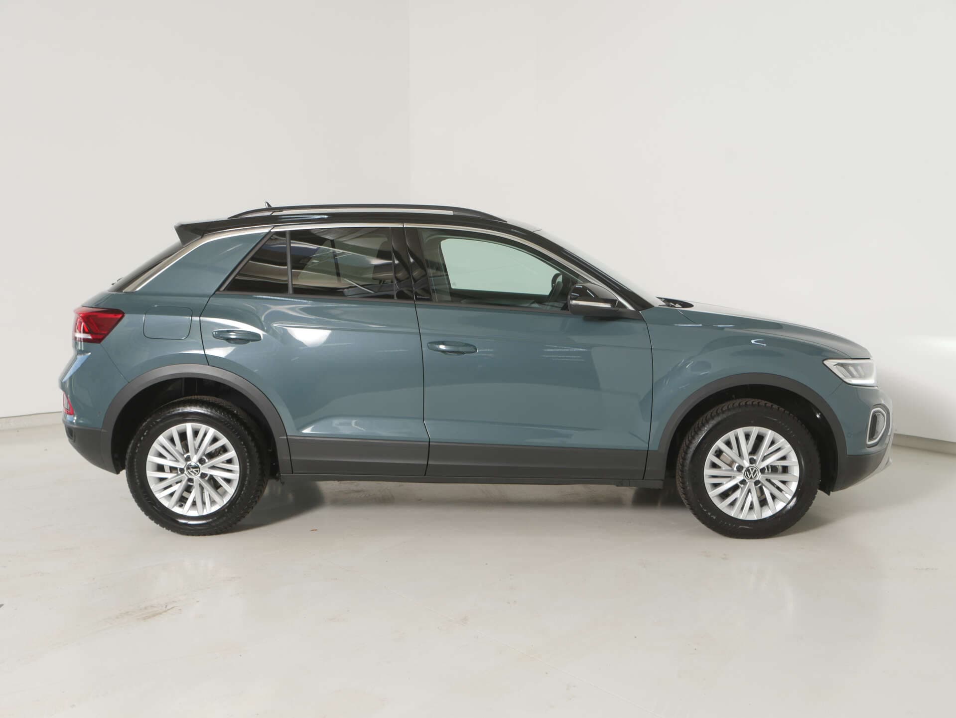 VOLKSWAGEN T-Roc, photo 7 sur 17