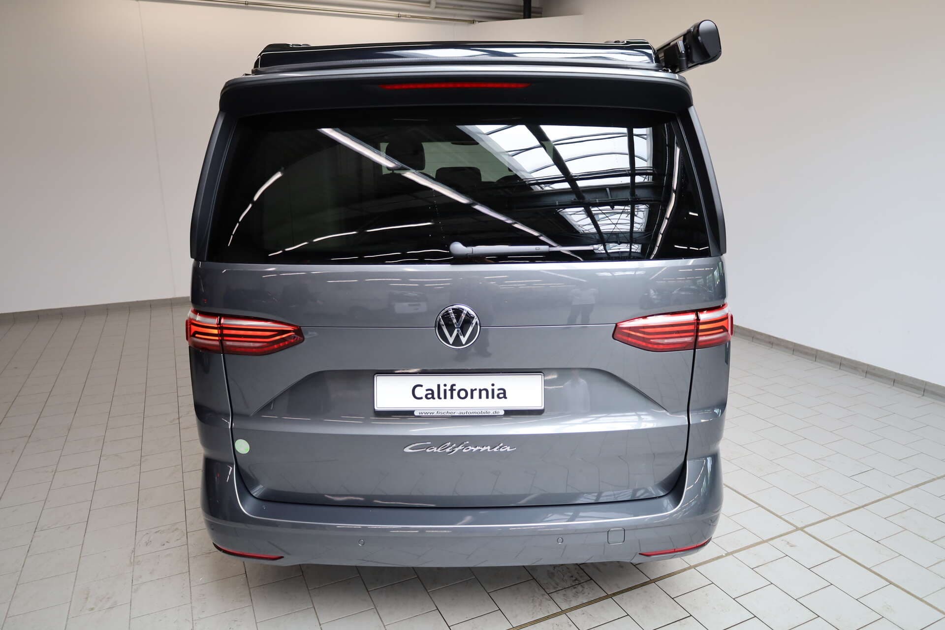 VOLKSWAGEN NUTZFAHRZEUGE T7 California, photo 6 sur 17