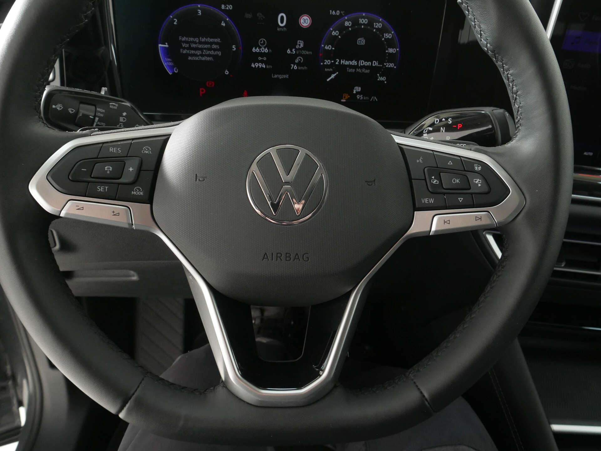 VOLKSWAGEN Tiguan, photo 15 sur 17