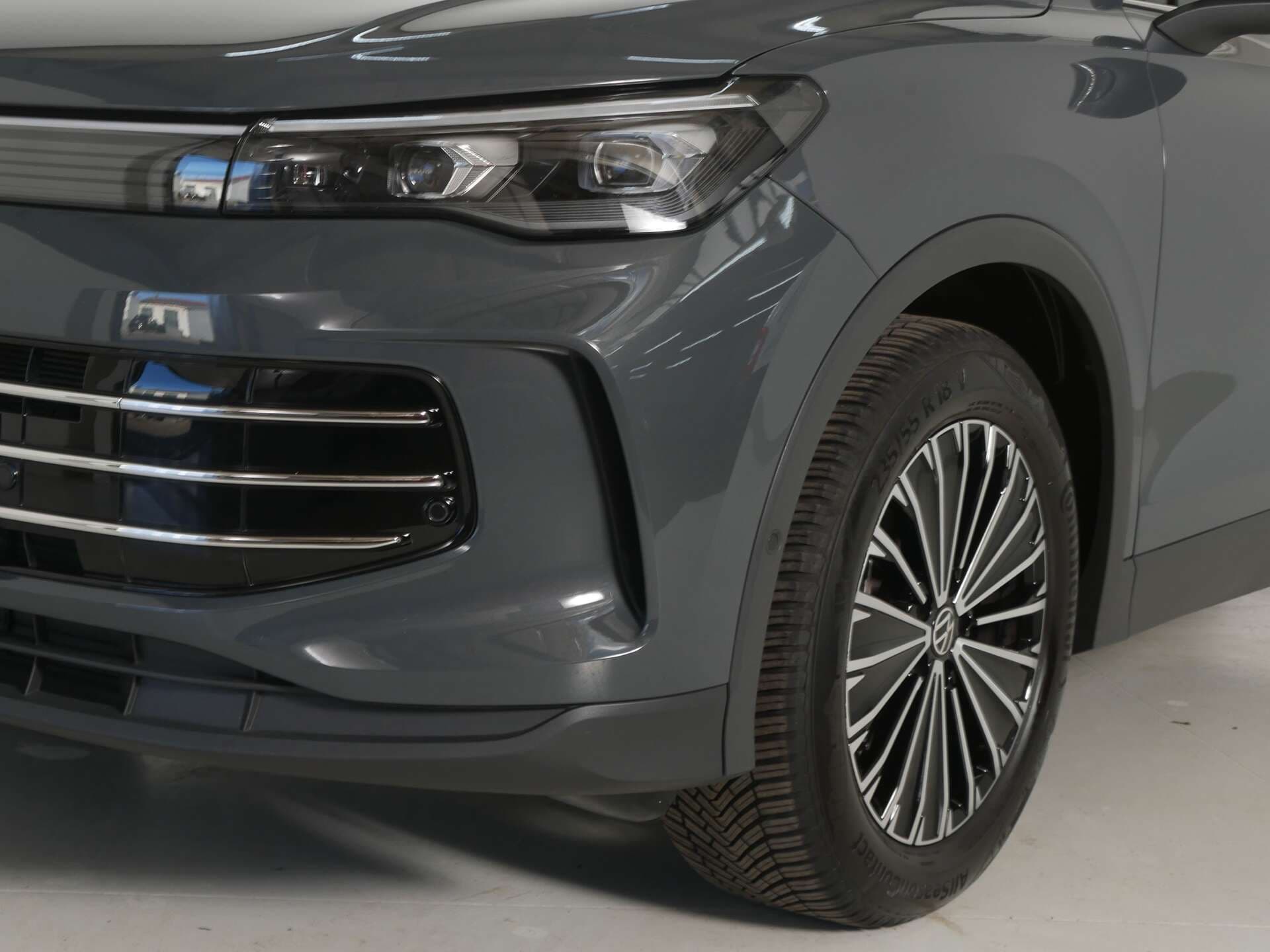 VOLKSWAGEN Tiguan, photo 6 sur 17