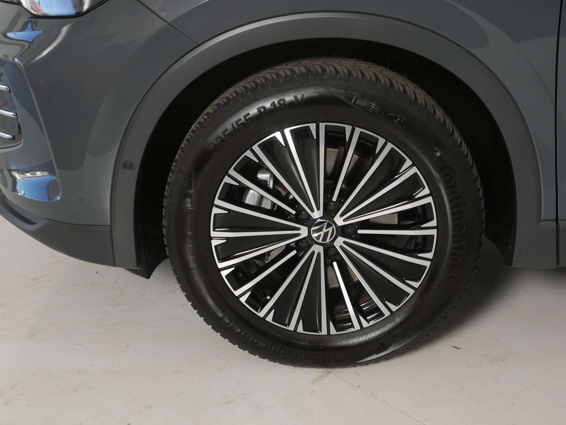 VOLKSWAGEN Tiguan, photo 7 sur 17