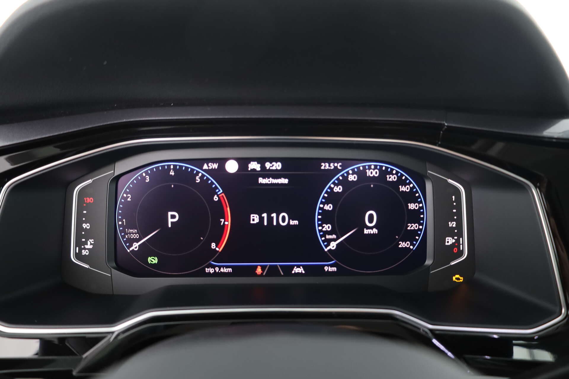 VOLKSWAGEN Polo, photo 12 sur 17
